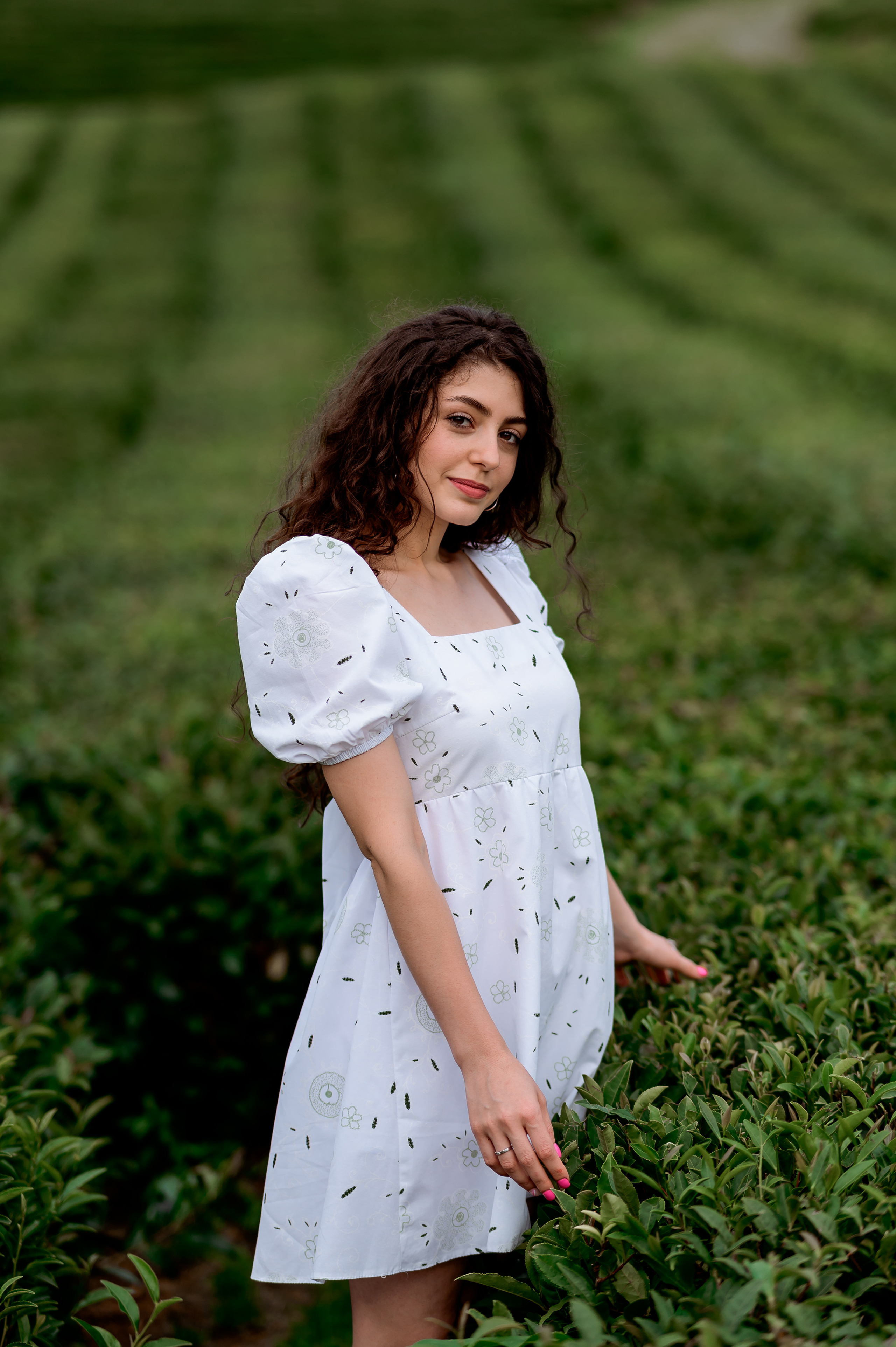 Женская фотосессия на Чайных плантациях. Свадебный и семейный фотограф в Сочи Никита Пищов