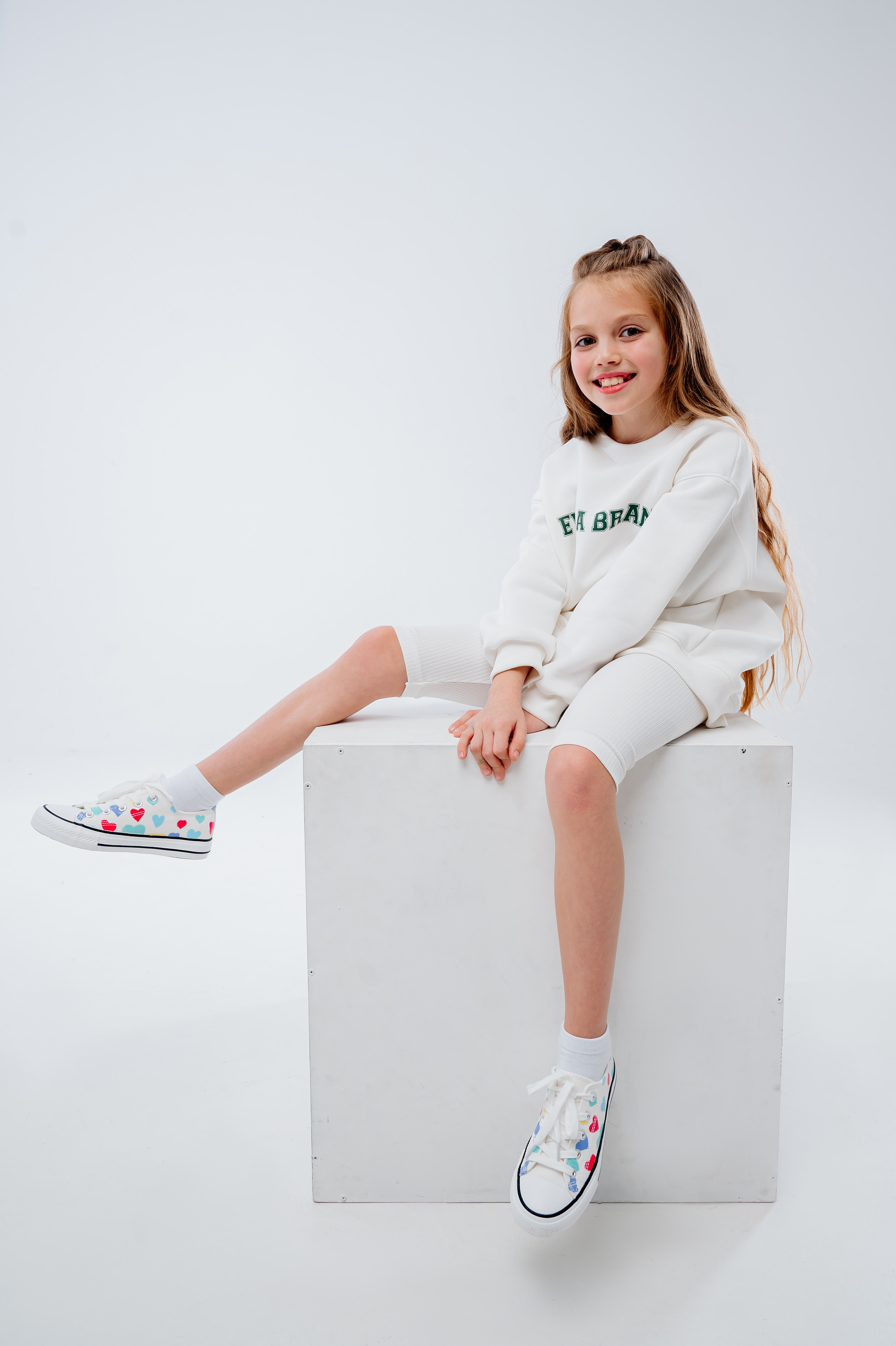 Каталог для Evella Brand. Свадебный и семейный фотограф в Сочи Никита Пищов