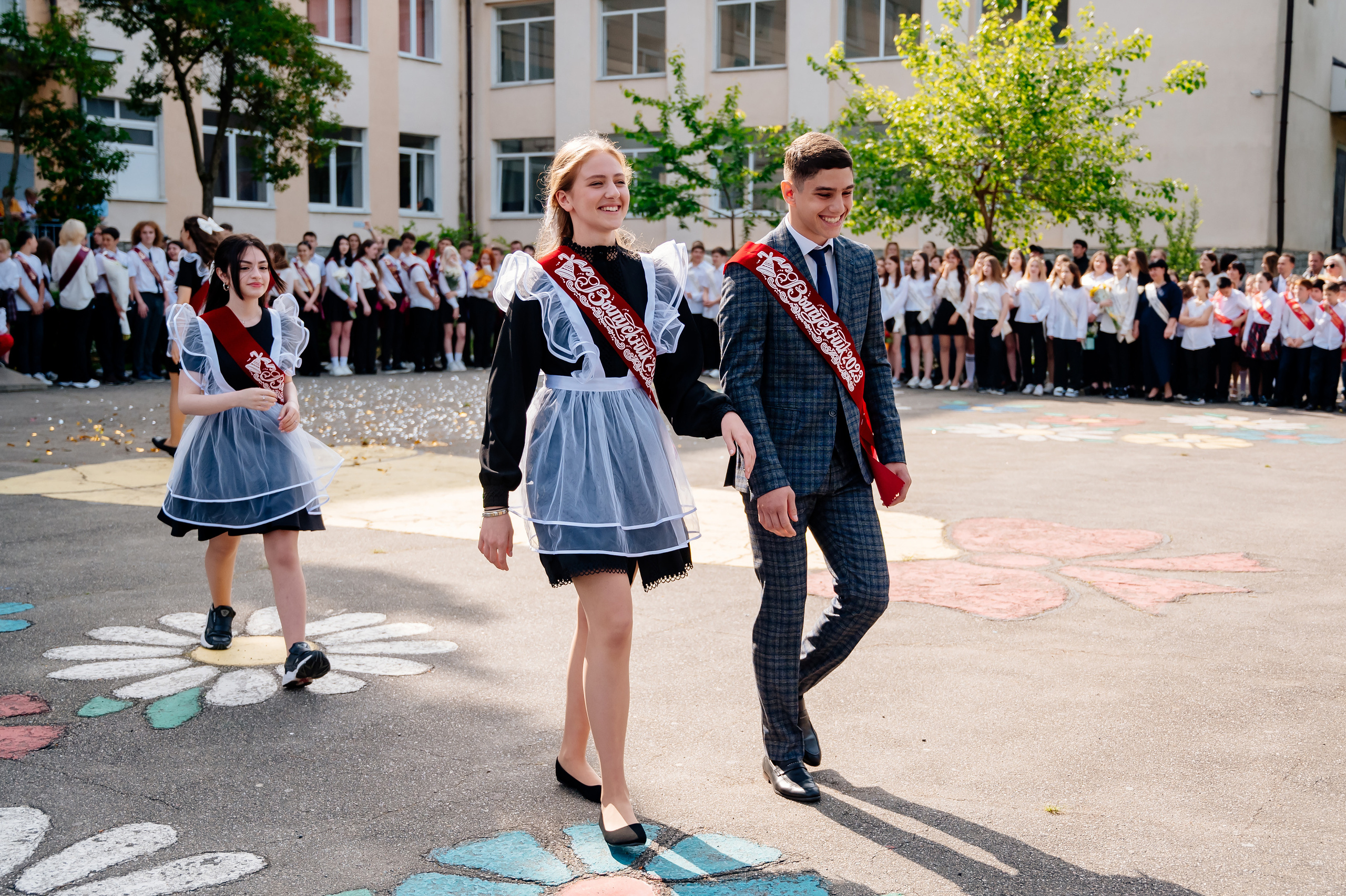 Последний звонок 2023. Свадебный и семейный фотограф в Сочи Никита Пищов
