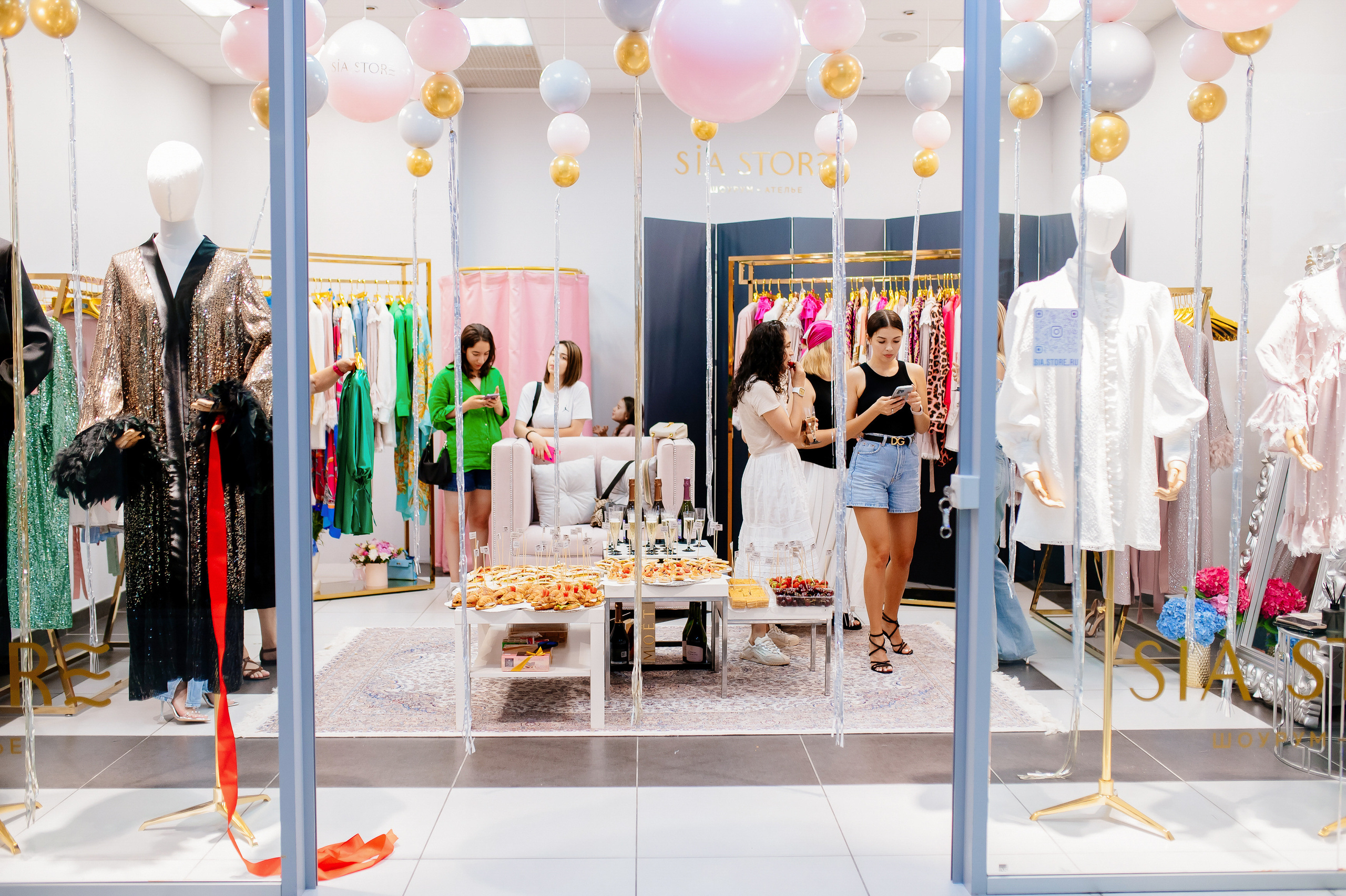 Шоурум-Ателье «SIA STORE» | Открытие. Свадебный и семейный фотограф в Сочи Никита Пищов