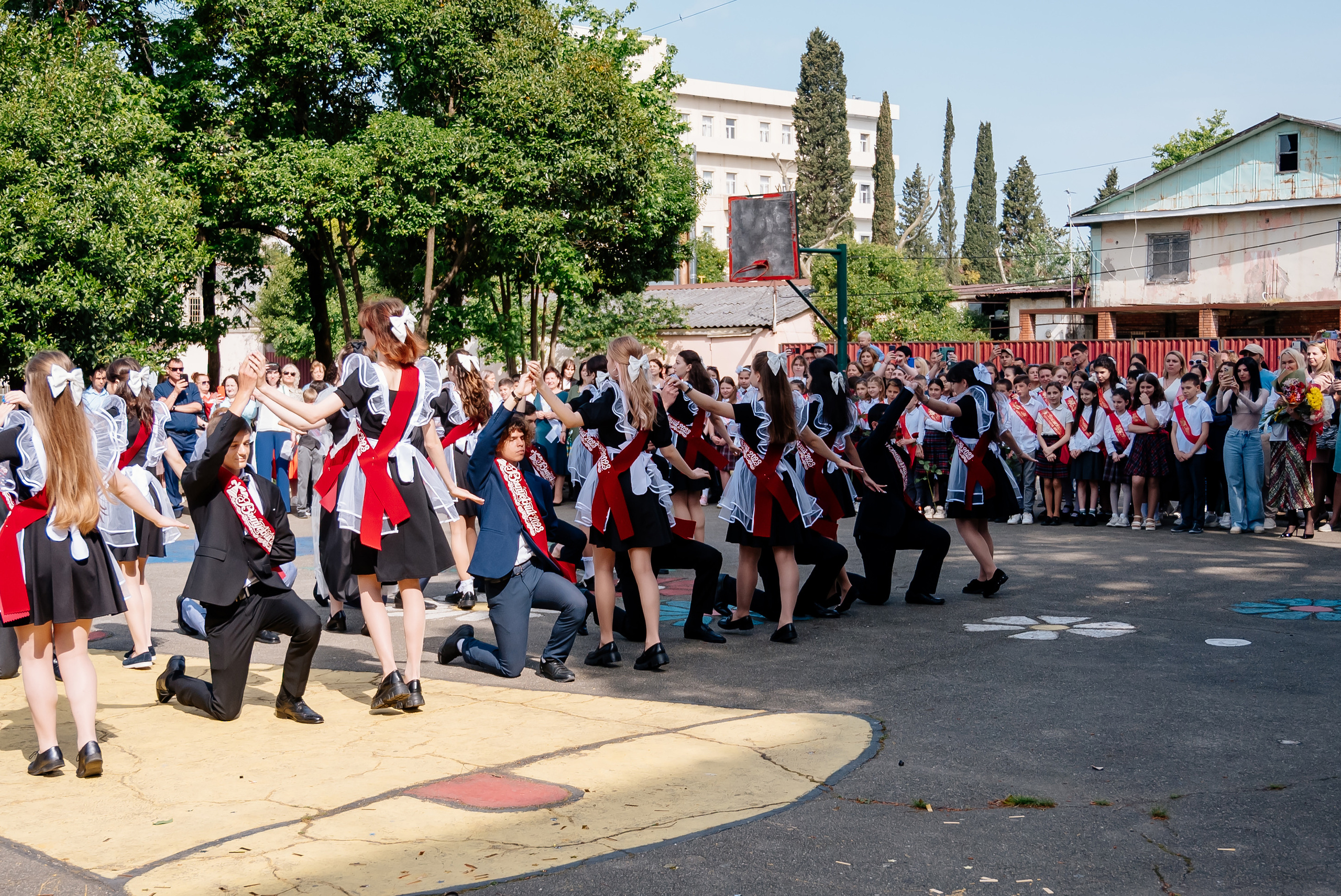 Последний звонок 2023. Свадебный и семейный фотограф в Сочи Никита Пищов