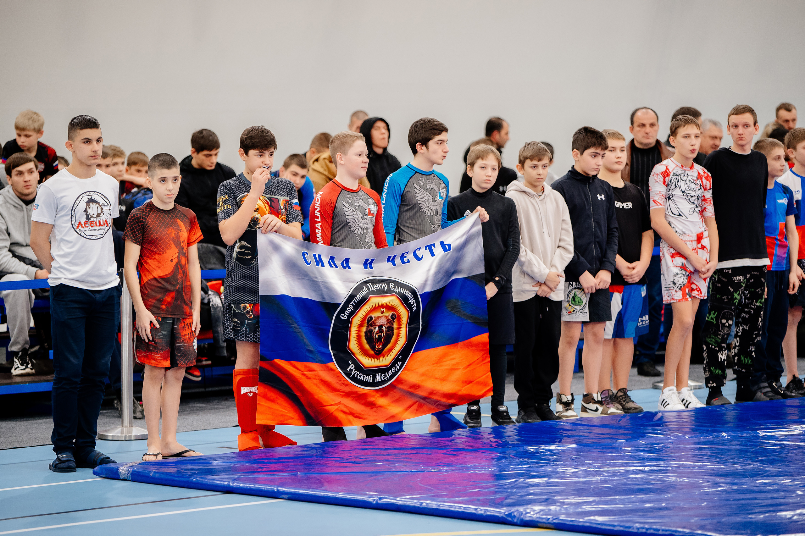 Чемпионат по смешанному боевому единоборству ММА. Свадебный и семейный фотограф в Сочи Никита Пищов