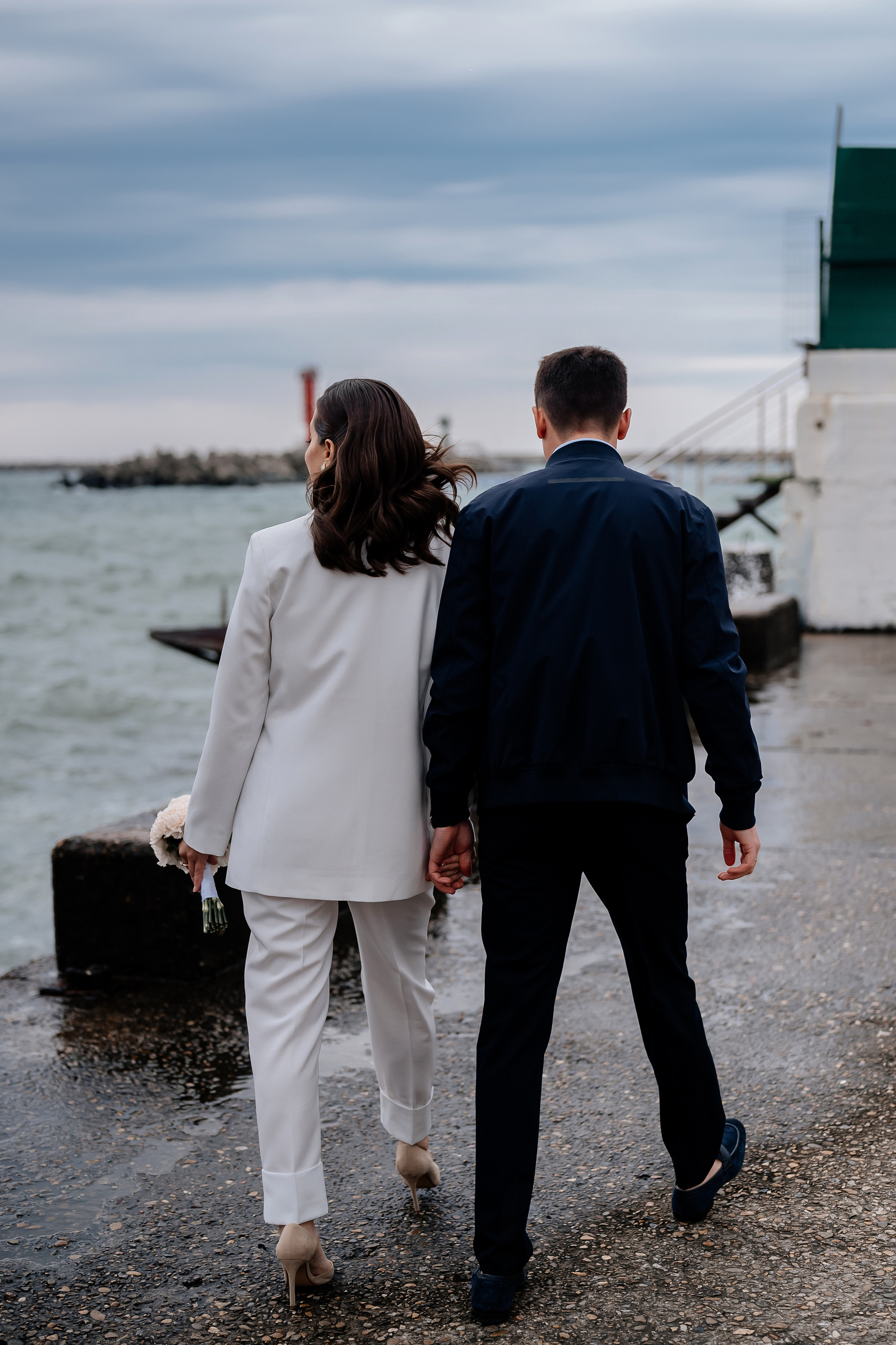 Прогулка после загса. Свадебный и семейный фотограф в Сочи Никита Пищов