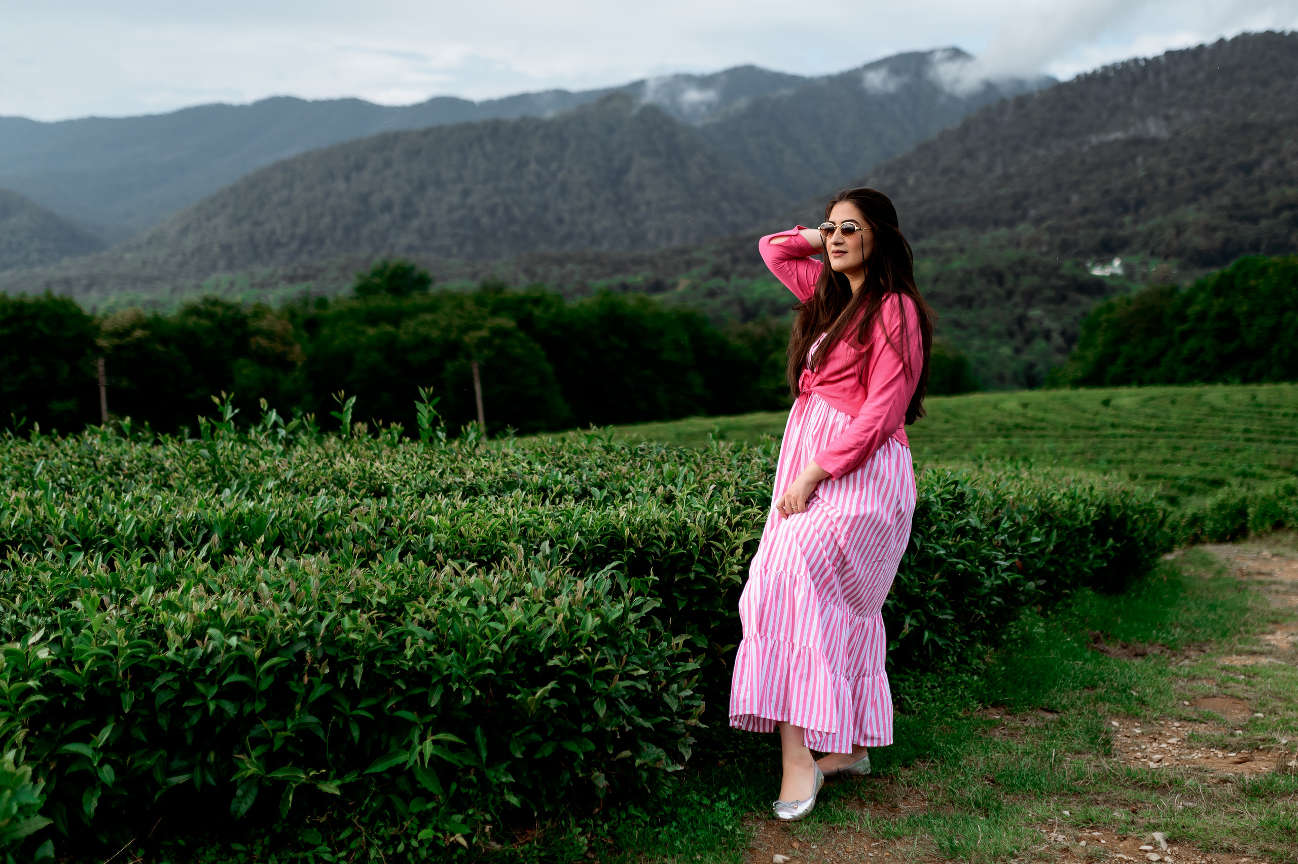 Женская фотосессия на Чайных плантациях. Свадебный и семейный фотограф в Сочи Никита Пищов