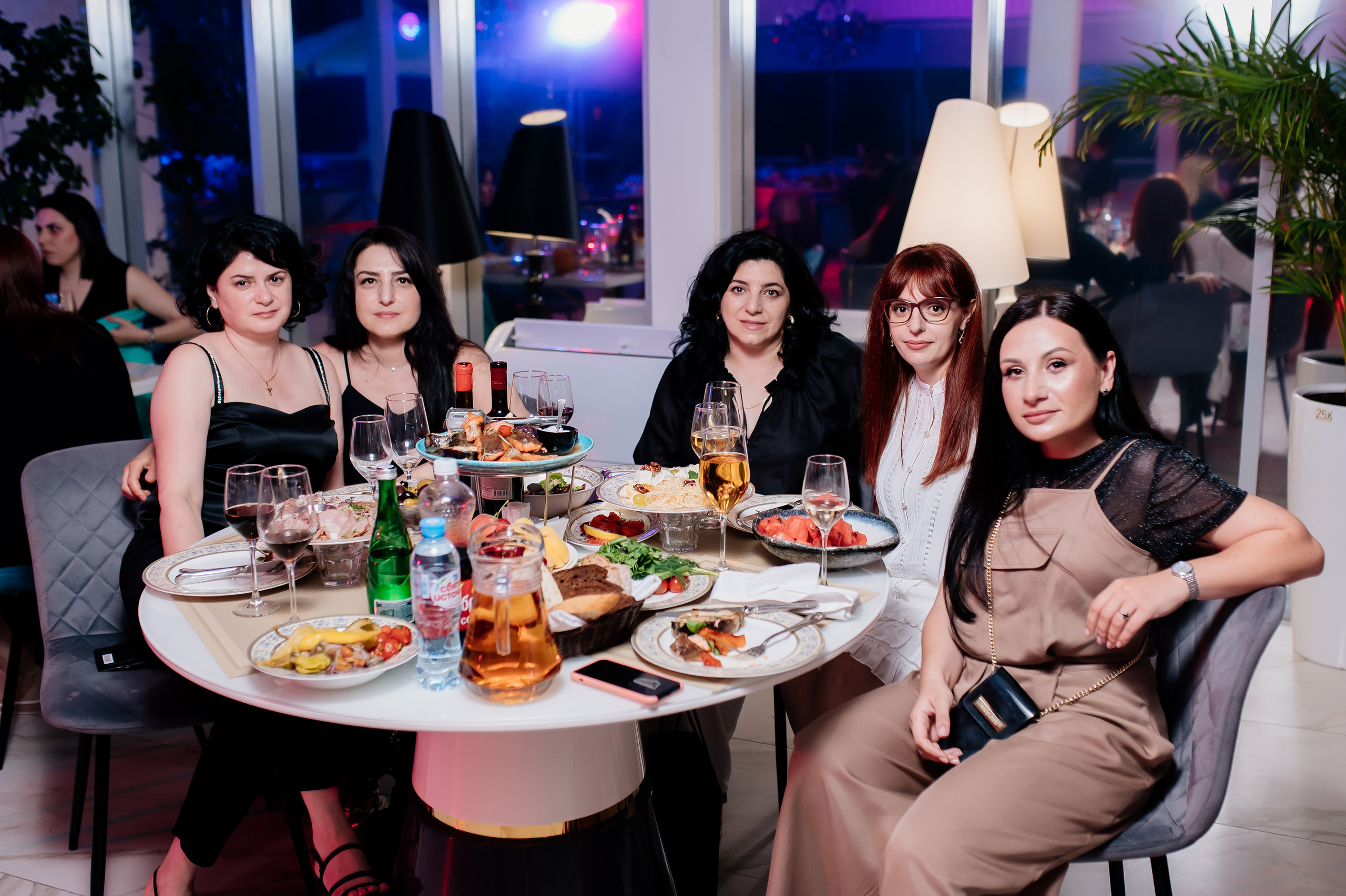 Выпускной 2023 | Лицей № 59. Свадебный и семейный фотограф в Сочи Никита Пищов