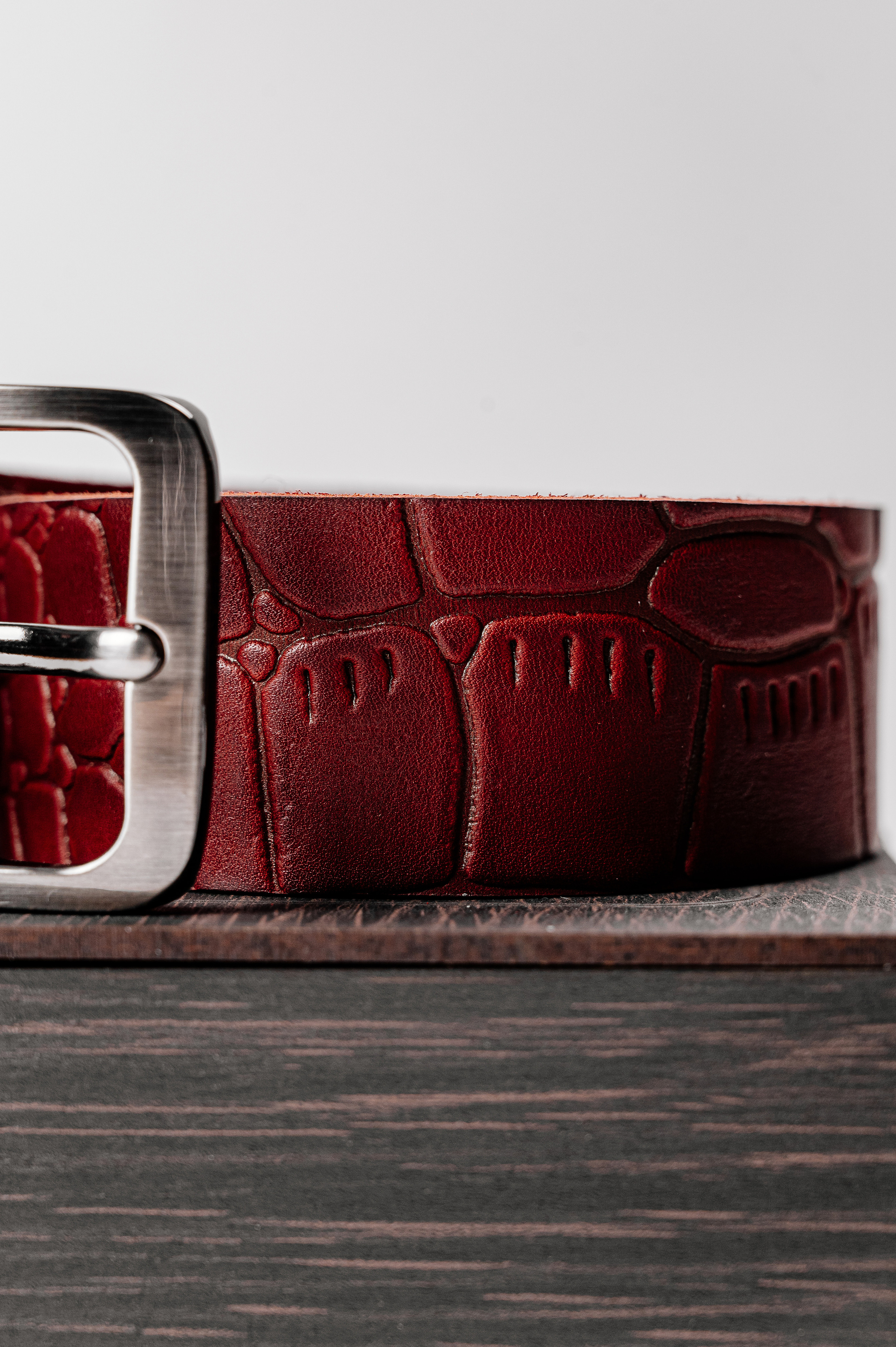 Каталог кожаных изделий MOKSA. Свадебный и семейный фотограф в Сочи Никита Пищов