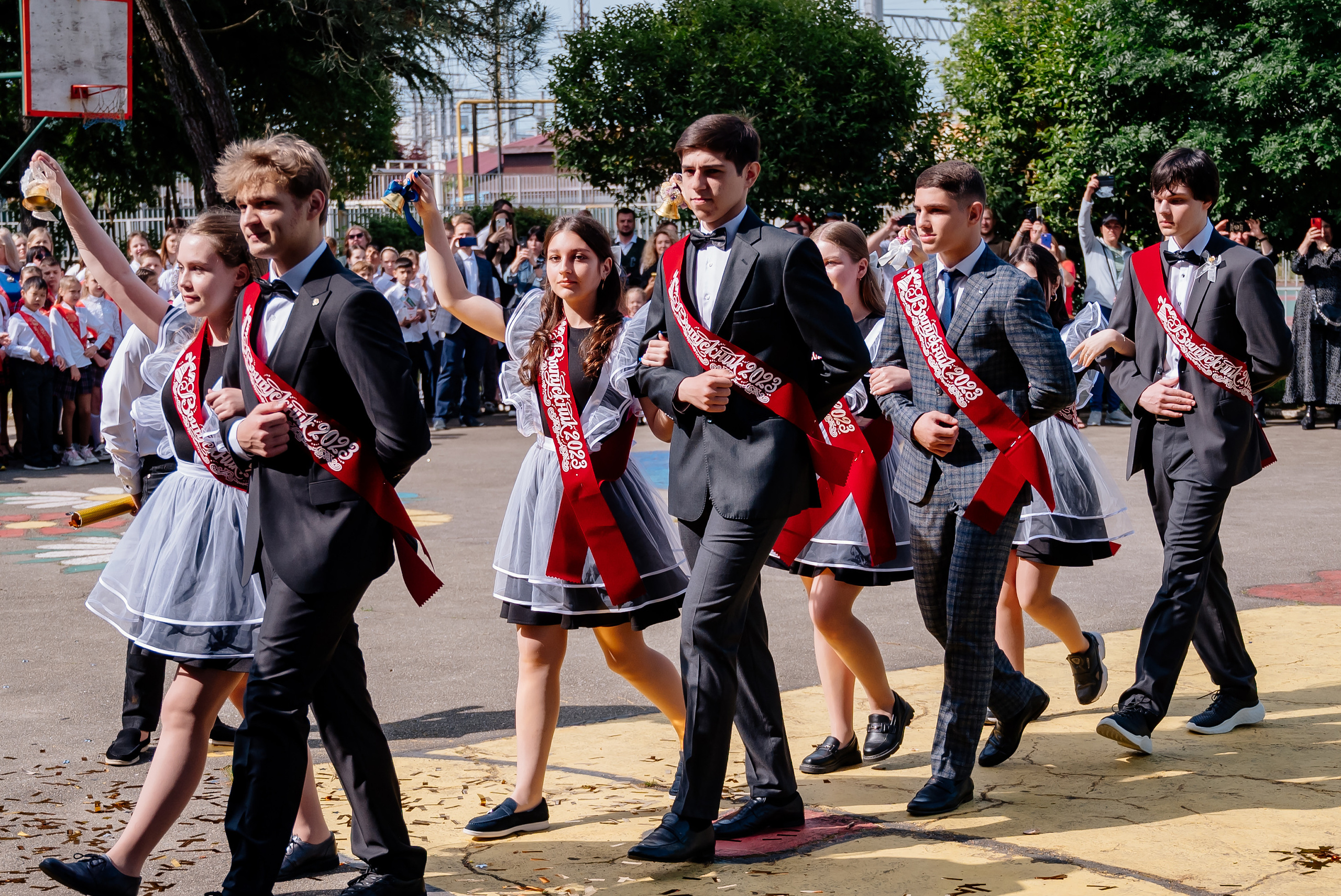 Последний звонок 2023. Свадебный и семейный фотограф в Сочи Никита Пищов