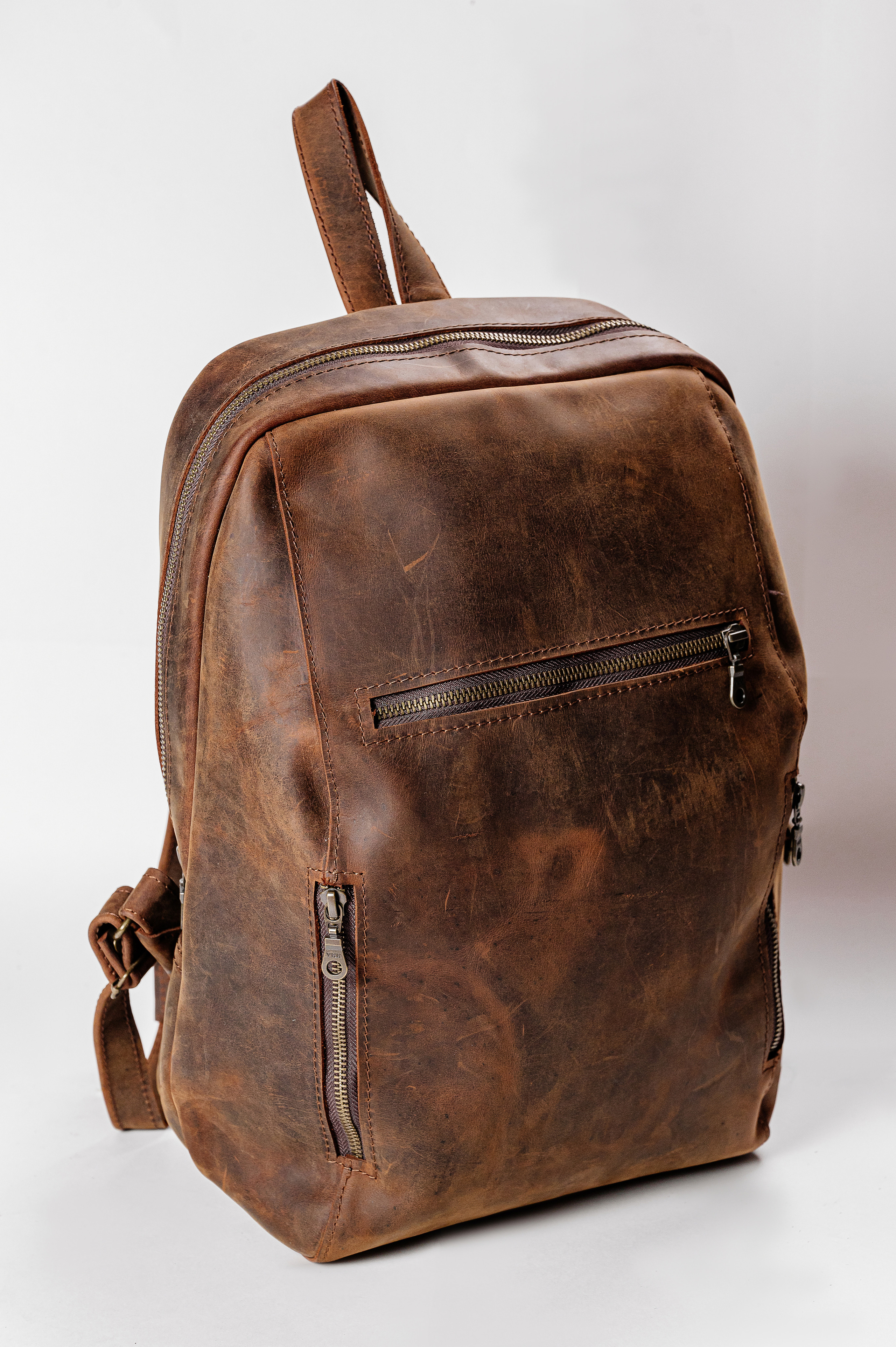 Каталог кожаных изделий MOKSA. Свадебный и семейный фотограф в Сочи Никита Пищов