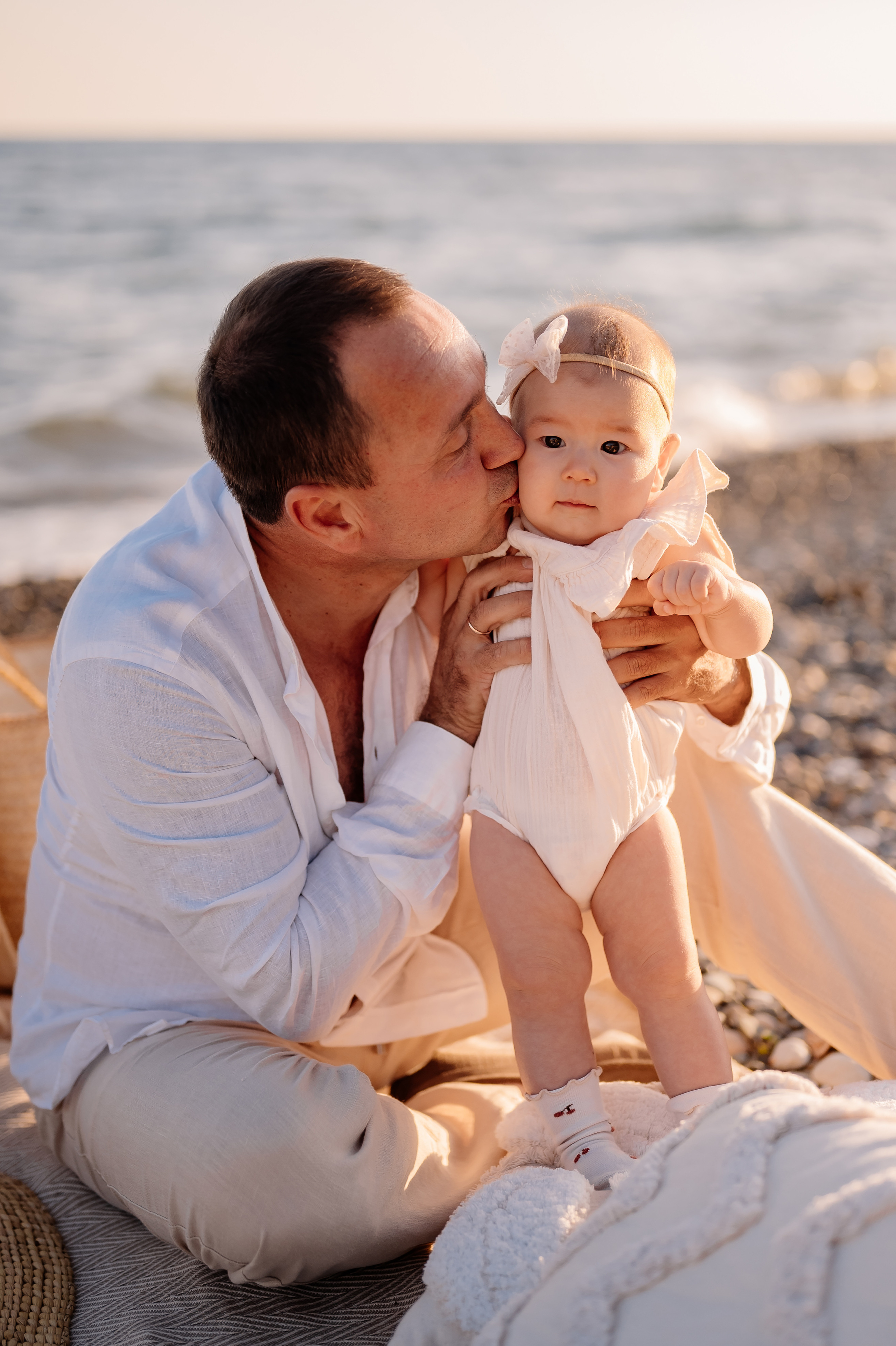 Свидание на пляже. Свадебный и семейный фотограф в Сочи Никита Пищов