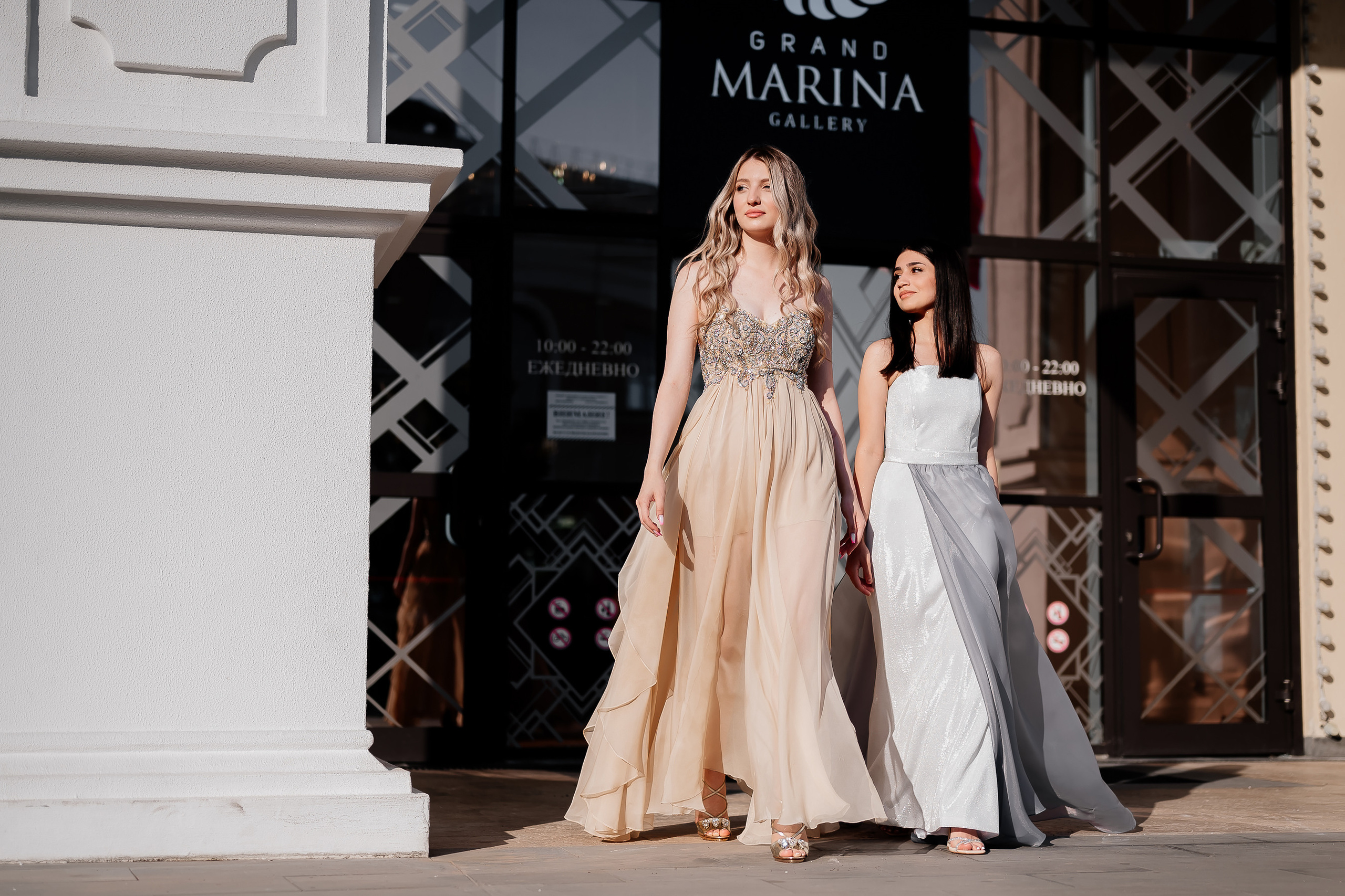 Выпускной | Прогулка на Grand Marina. Свадебный и семейный фотограф в Сочи Никита Пищов