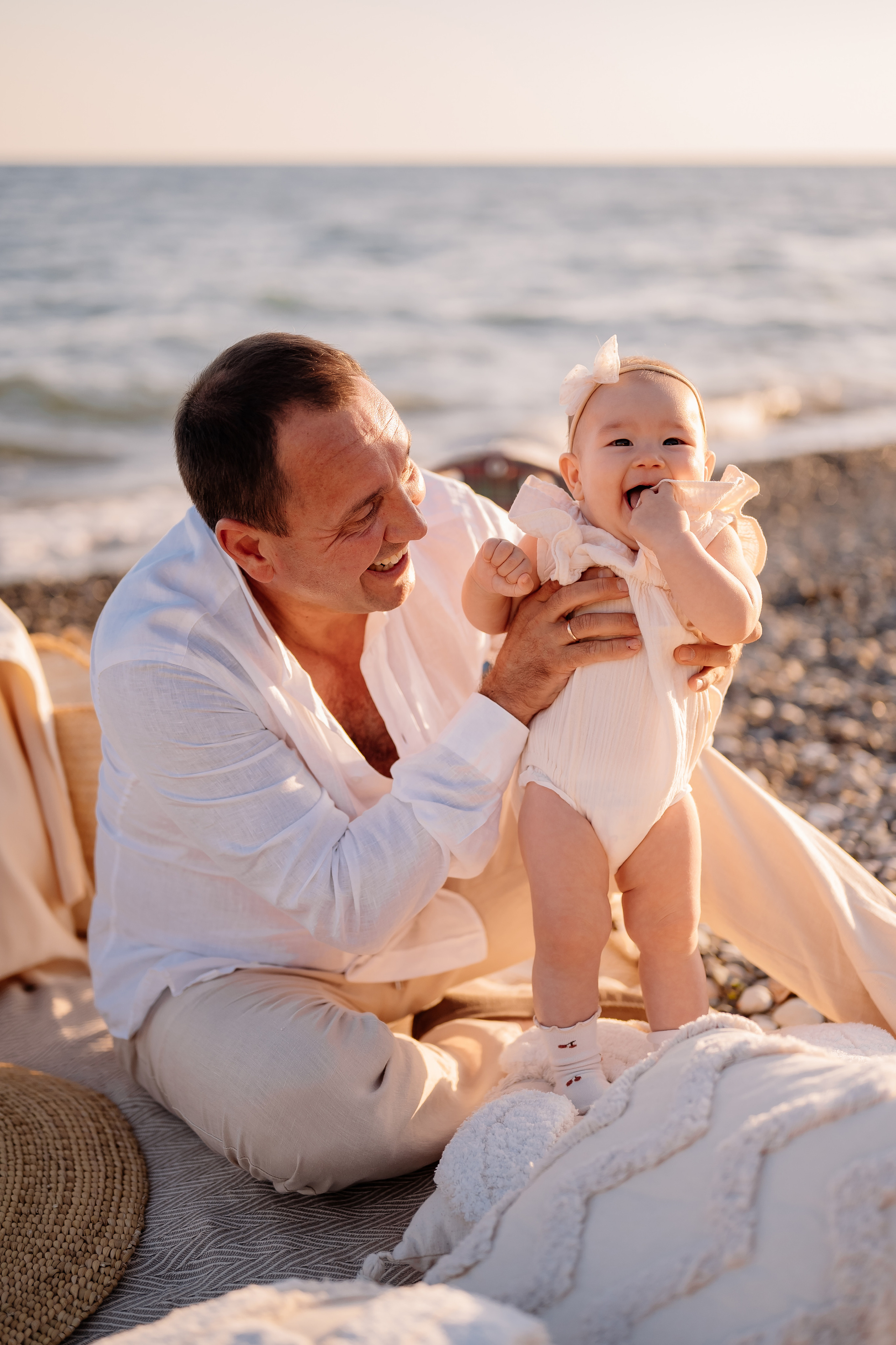 Свидание на пляже. Свадебный и семейный фотограф в Сочи Никита Пищов