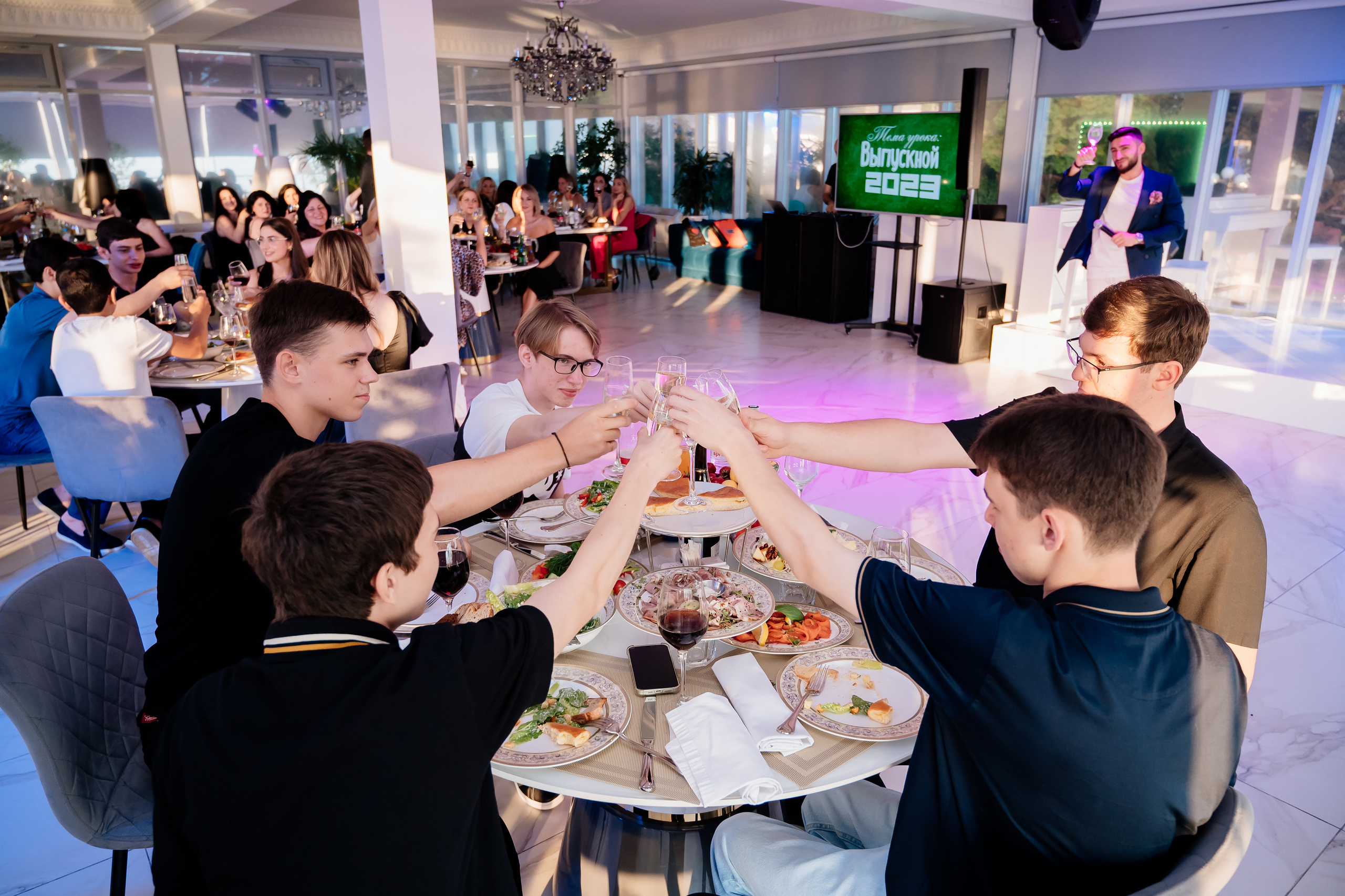 Выпускной 2023 | Лицей № 59. Свадебный и семейный фотограф в Сочи Никита Пищов