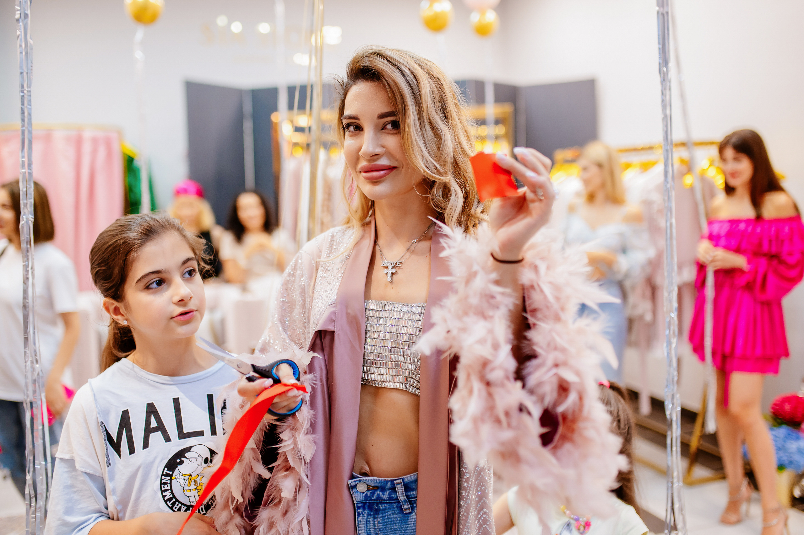 Шоурум-Ателье «SIA STORE» | Открытие. Свадебный и семейный фотограф в Сочи Никита Пищов