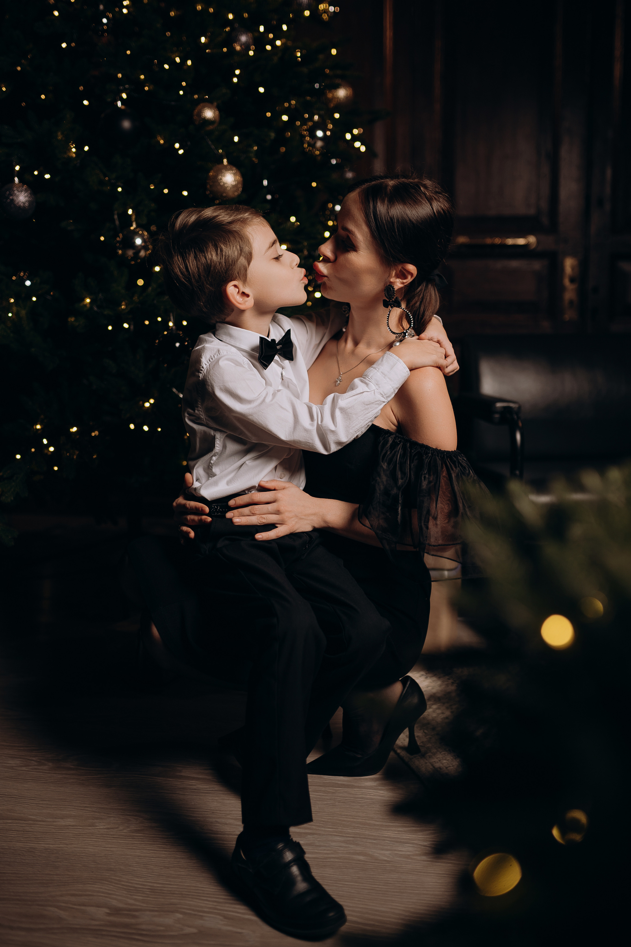 Новогодняя фотосессия семейная в студии. Свадебный и семейный фотограф в Сочи Никита Пищов