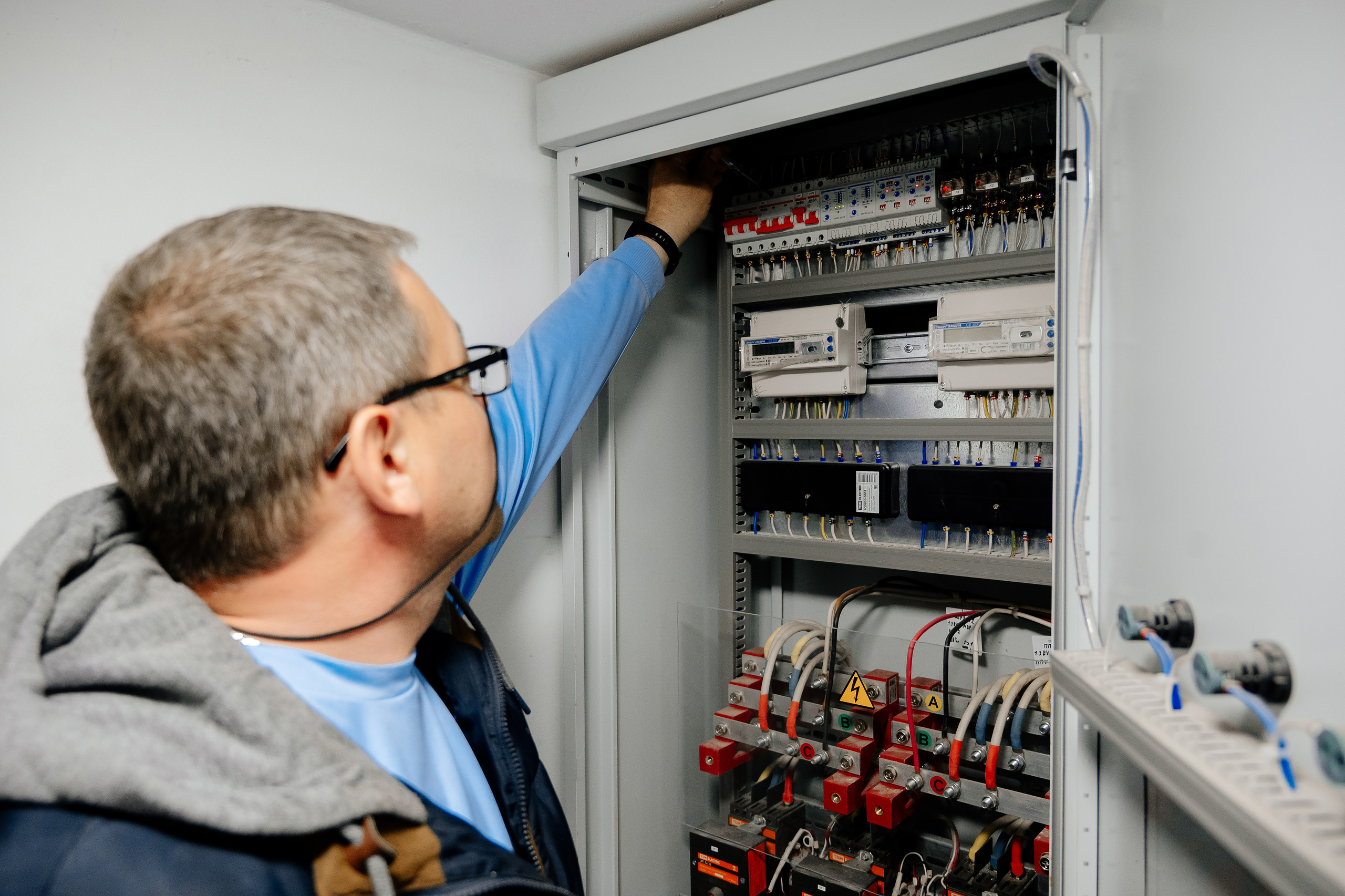 NEOROOM SERVICE. Свадебный и семейный фотограф в Сочи Никита Пищов