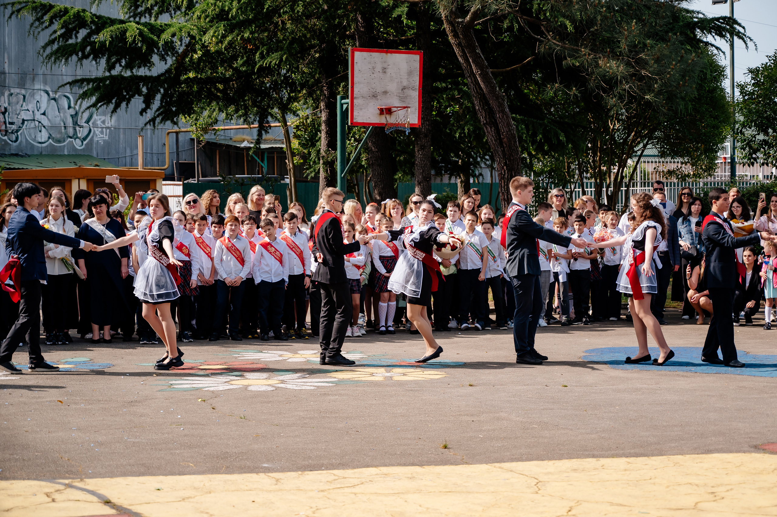 Последний звонок 2023. Свадебный и семейный фотограф в Сочи Никита Пищов