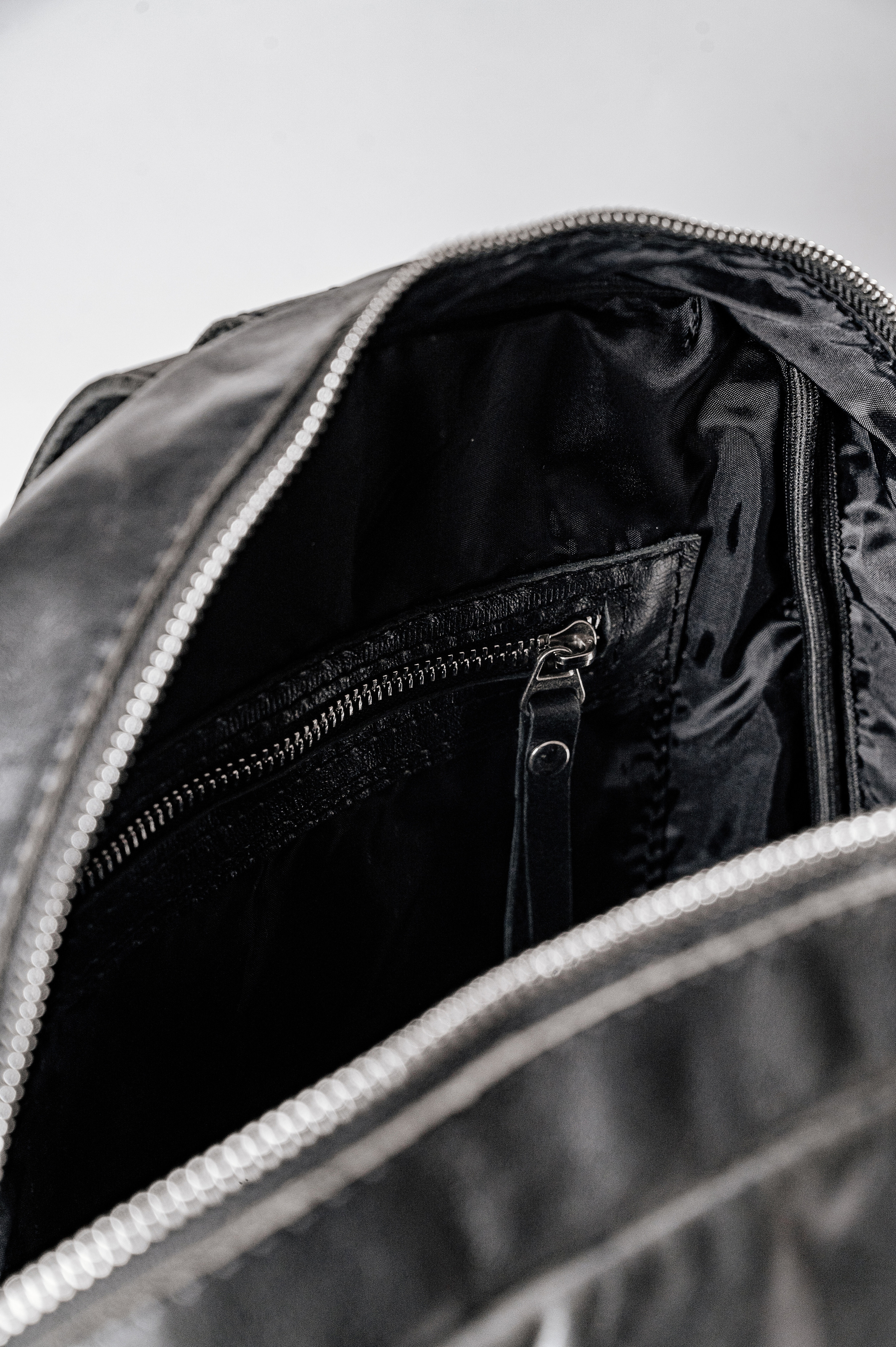 Каталог кожаных изделий MOKSA. Свадебный и семейный фотограф в Сочи Никита Пищов