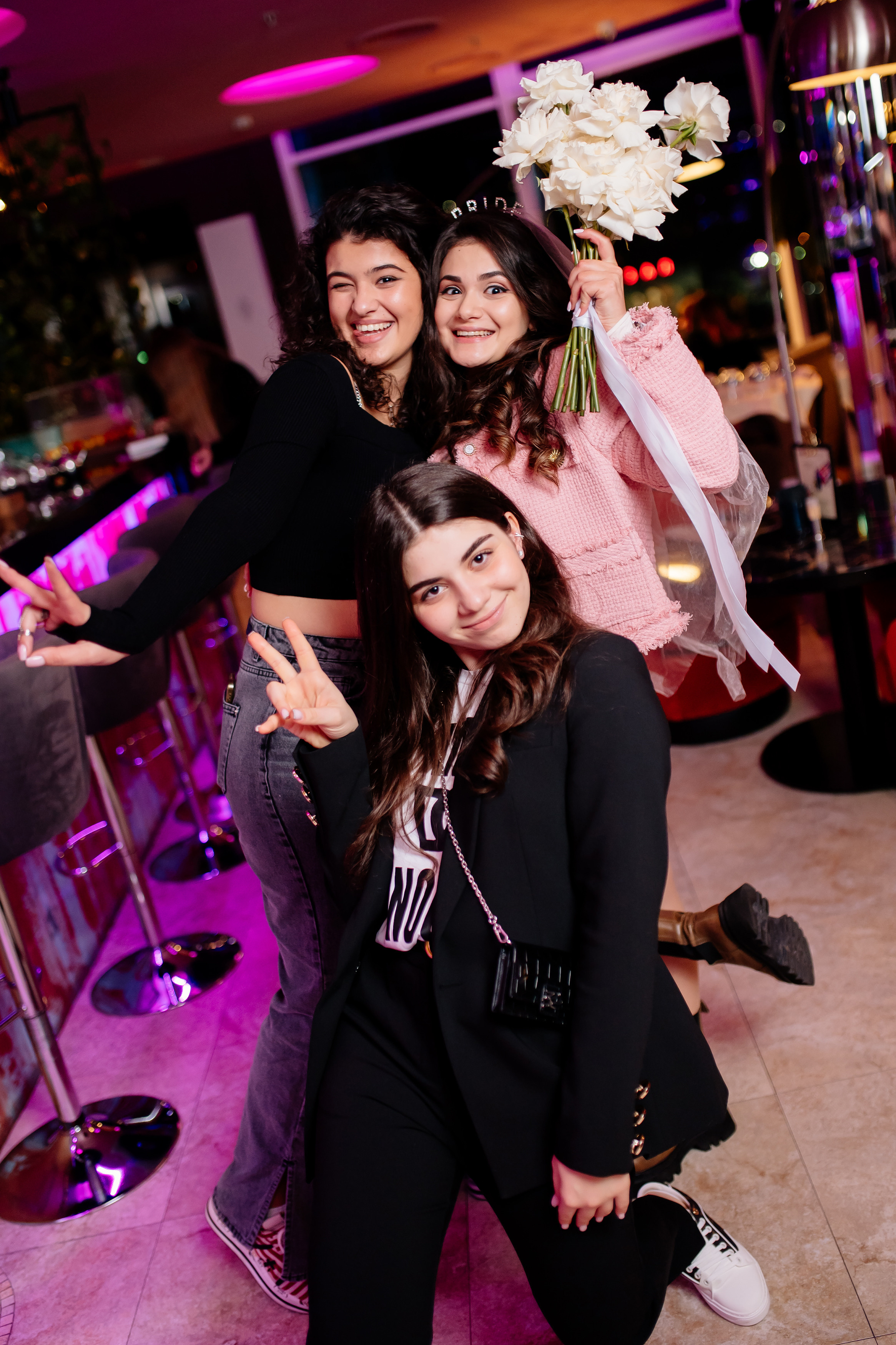 Девичник в «У себя 14». Свадебный и семейный фотограф в Сочи Никита Пищов