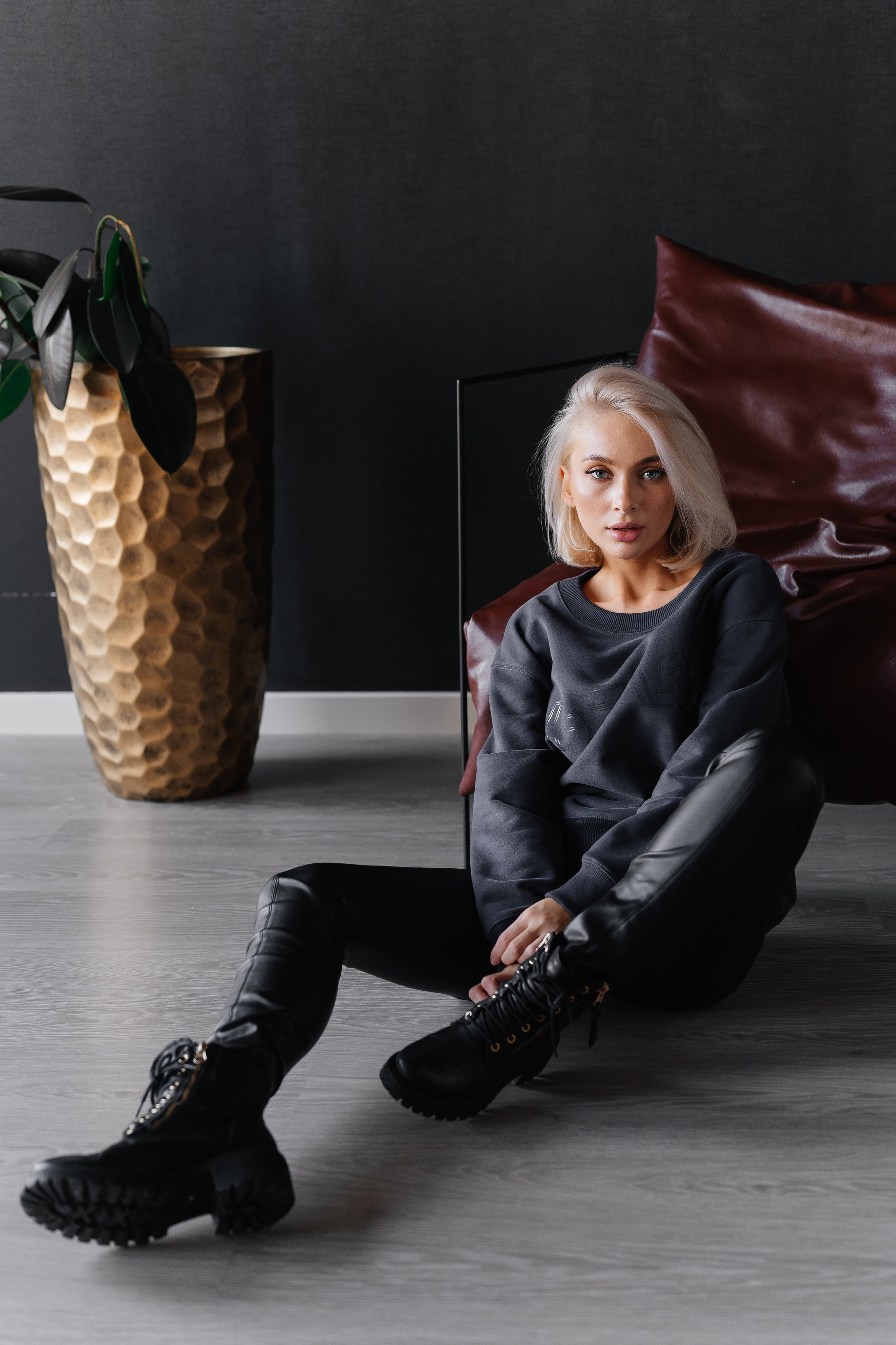 Каталог для X-Base | Зимняя коллекция. Свадебный и семейный фотограф в Сочи Никита Пищов