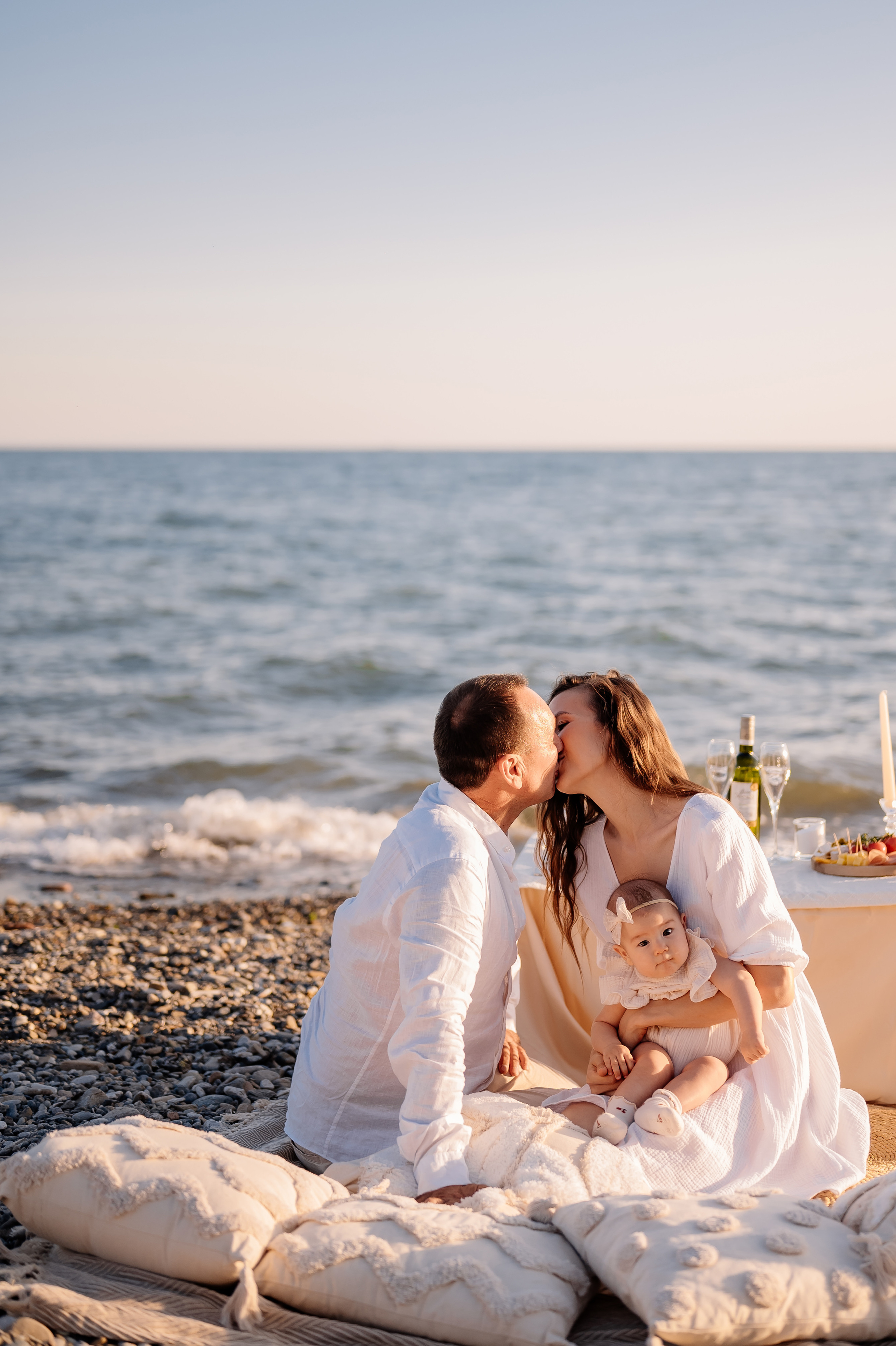 Свидание на пляже. Свадебный и семейный фотограф в Сочи Никита Пищов