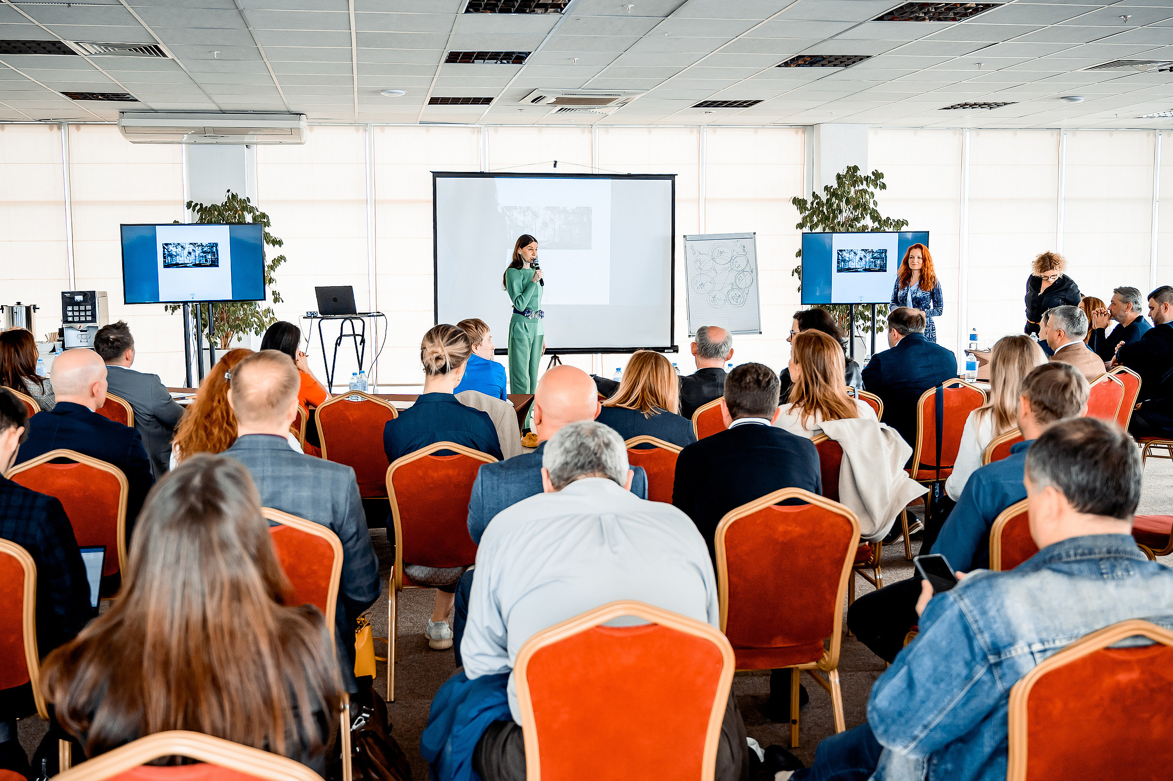 Конференция «Тенденции курортной недвижимости в Сочи». Свадебный и семейный фотограф в Сочи Никита Пищов