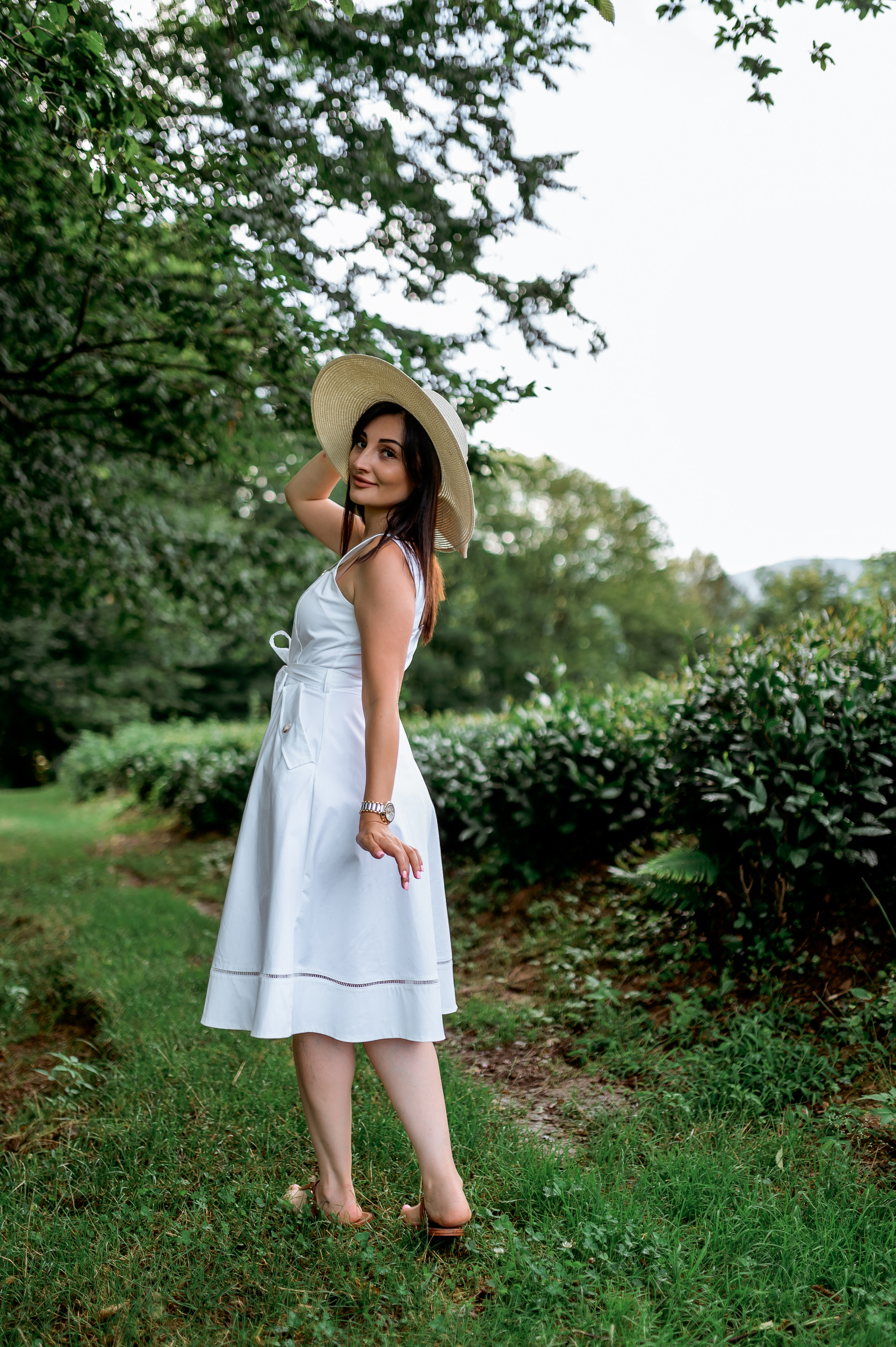 Женская фотосессия на Чайных плантациях. Свадебный и семейный фотограф в Сочи Никита Пищов