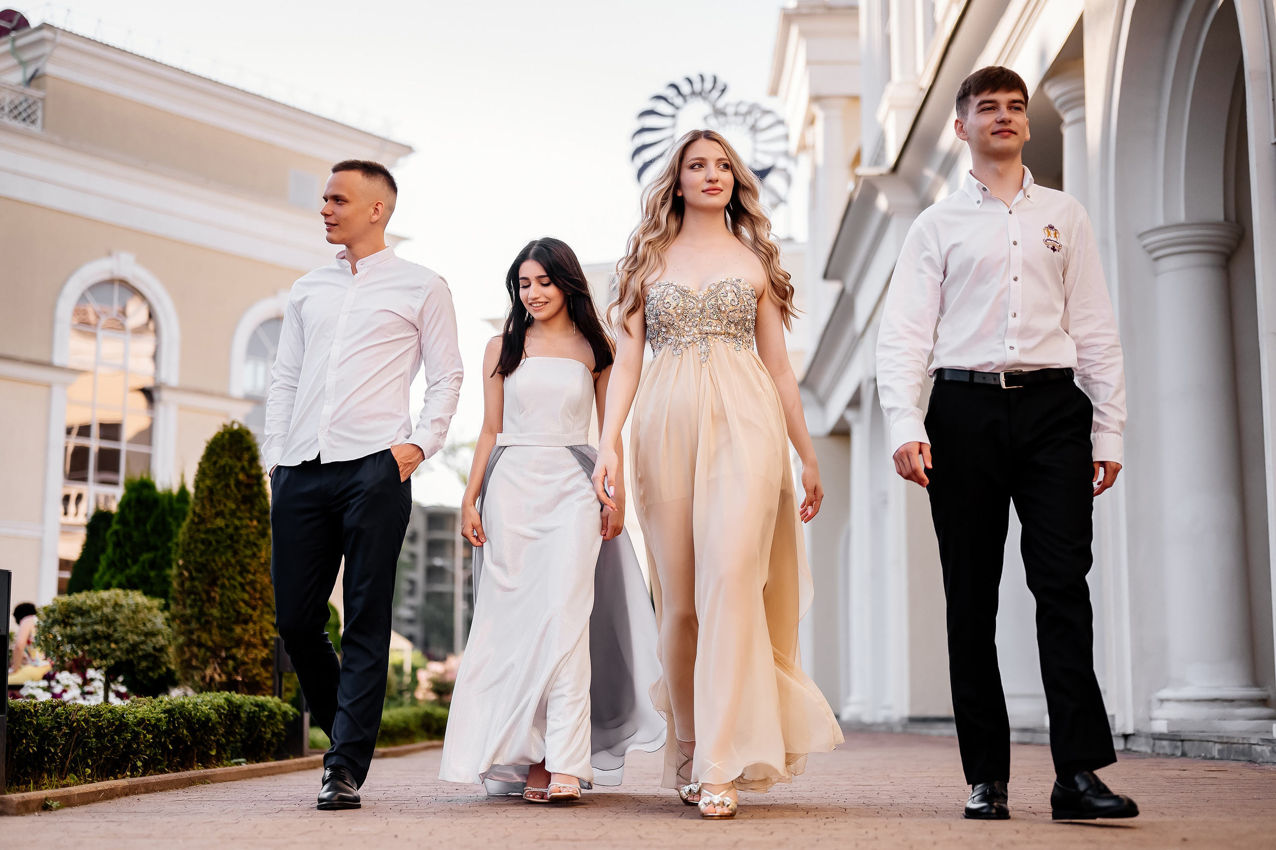 Выпускной | Прогулка на Grand Marina. Свадебный и семейный фотограф в Сочи Никита Пищов