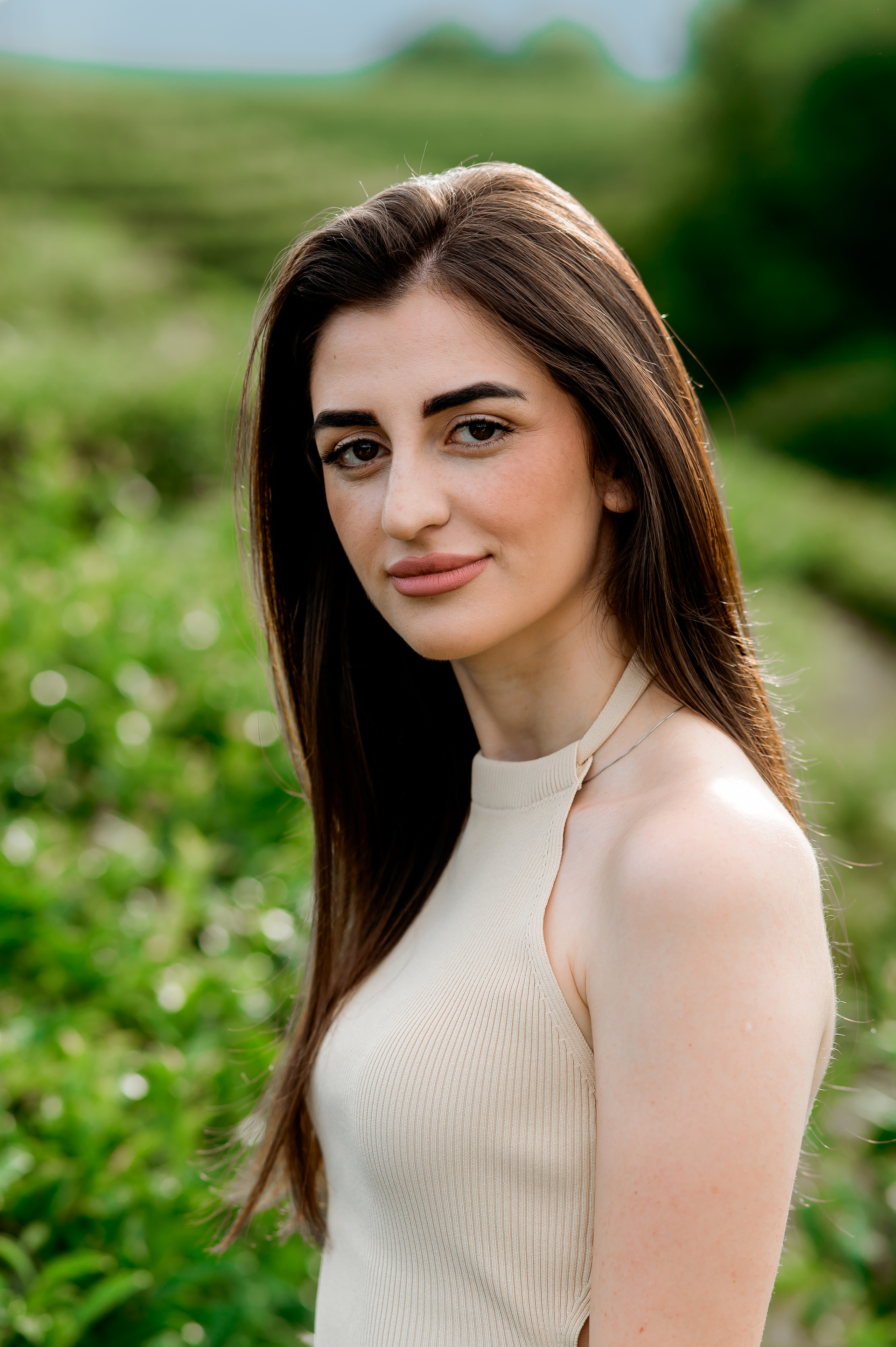 Женская фотосессия на Чайных плантациях. Свадебный и семейный фотограф в Сочи Никита Пищов