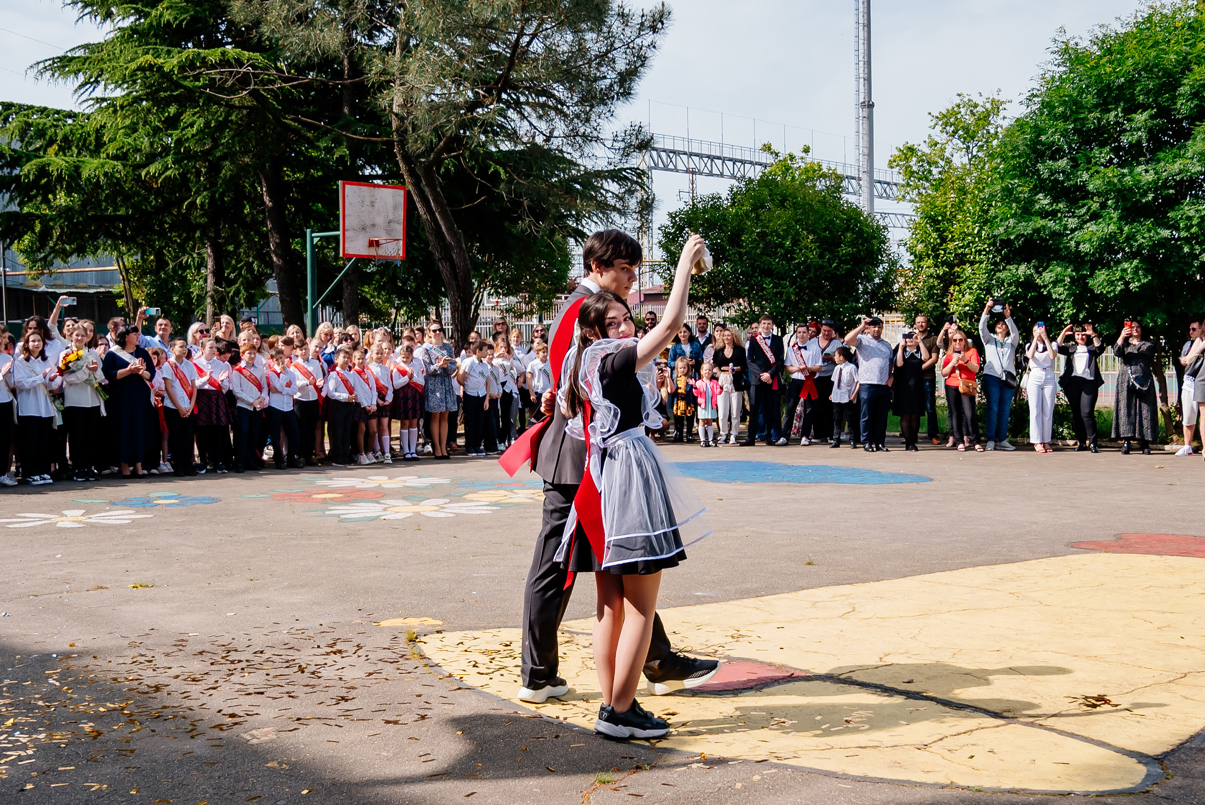 Последний звонок 2023. Свадебный и семейный фотограф в Сочи Никита Пищов