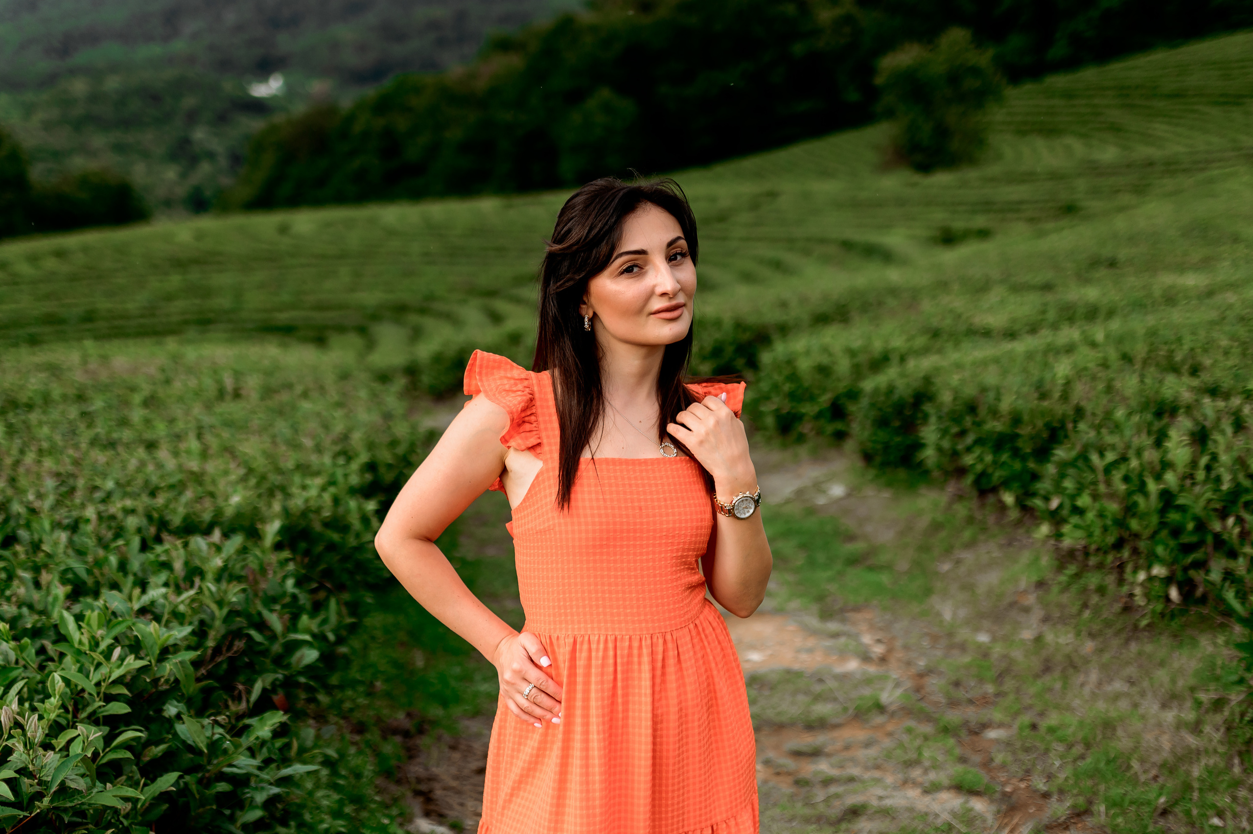 Женская фотосессия на Чайных плантациях. Свадебный и семейный фотограф в Сочи Никита Пищов