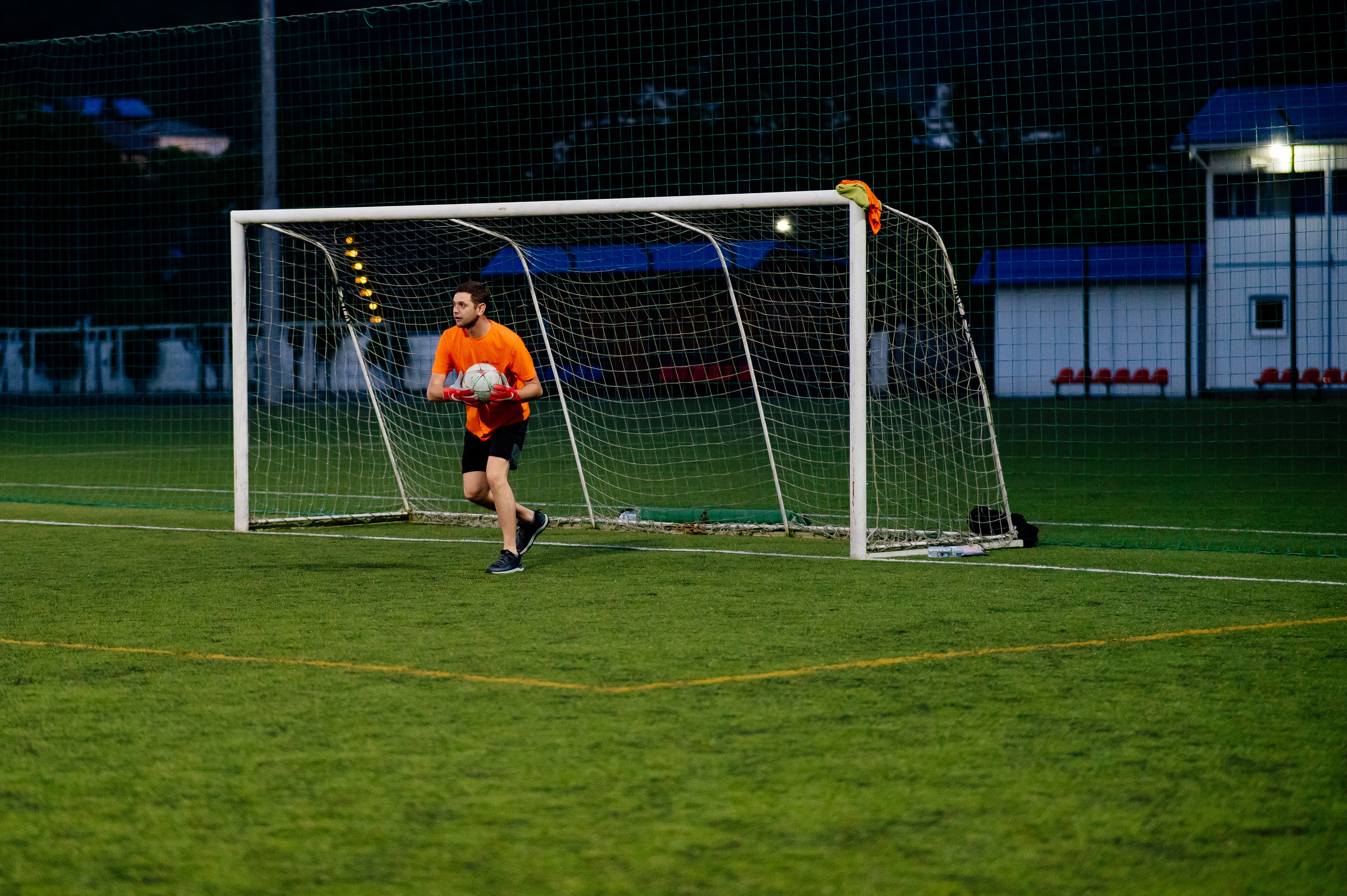 Футбольный матч — AR Group & Нор-Луйс. Свадебный и семейный фотограф в Сочи Никита Пищов