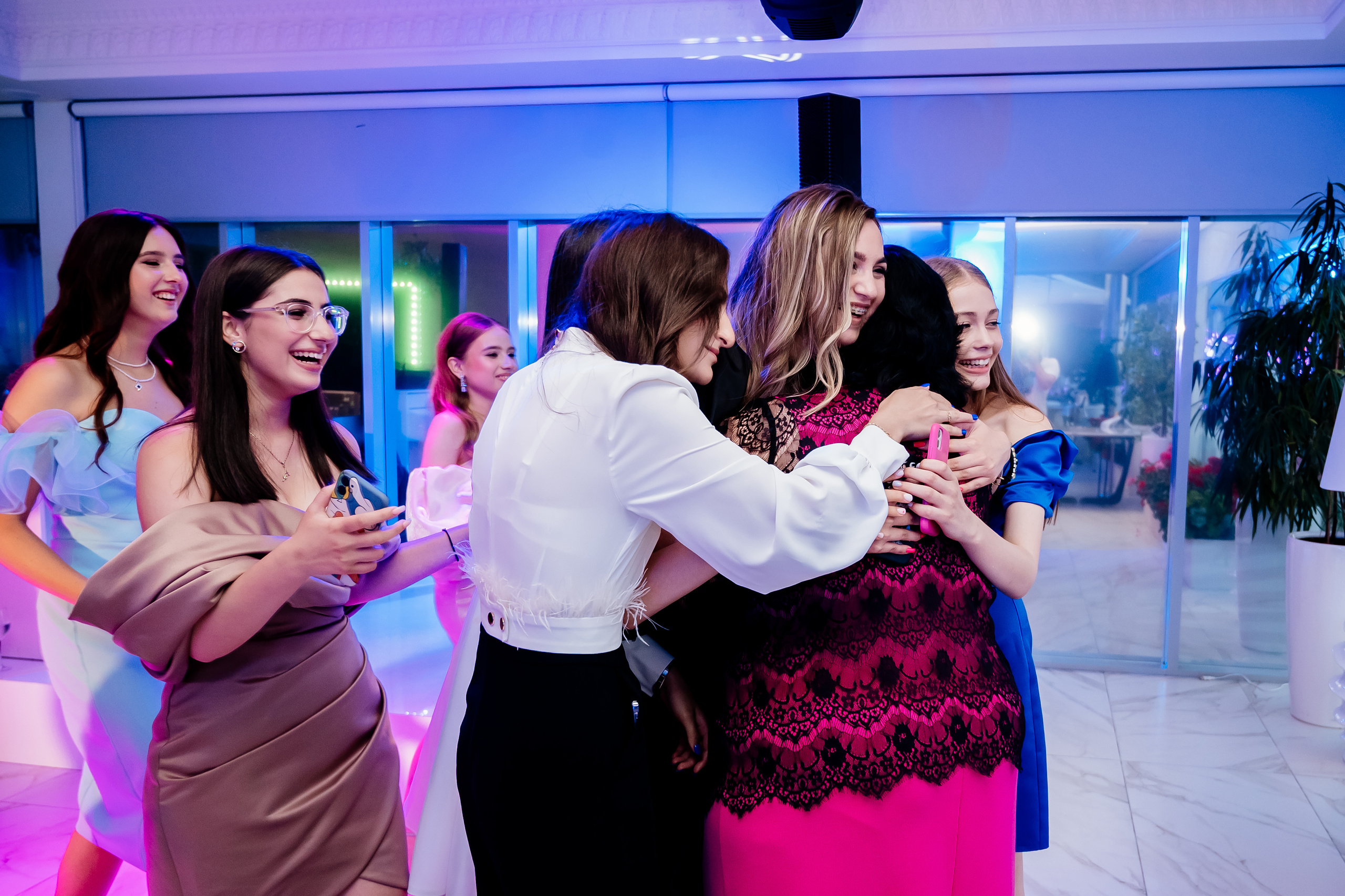 Выпускной 2023 | Лицей № 59. Свадебный и семейный фотограф в Сочи Никита Пищов