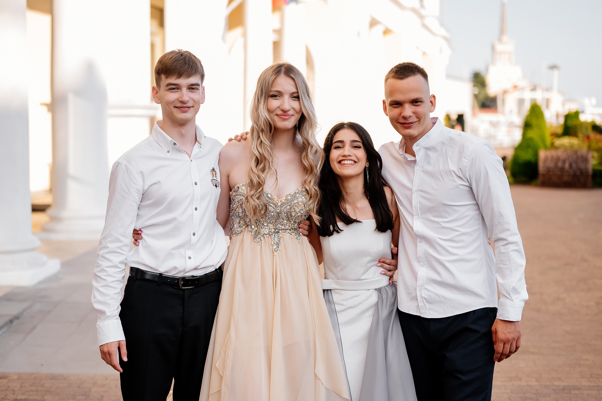 Выпускной | Прогулка на Grand Marina. Свадебный и семейный фотограф в Сочи Никита Пищов