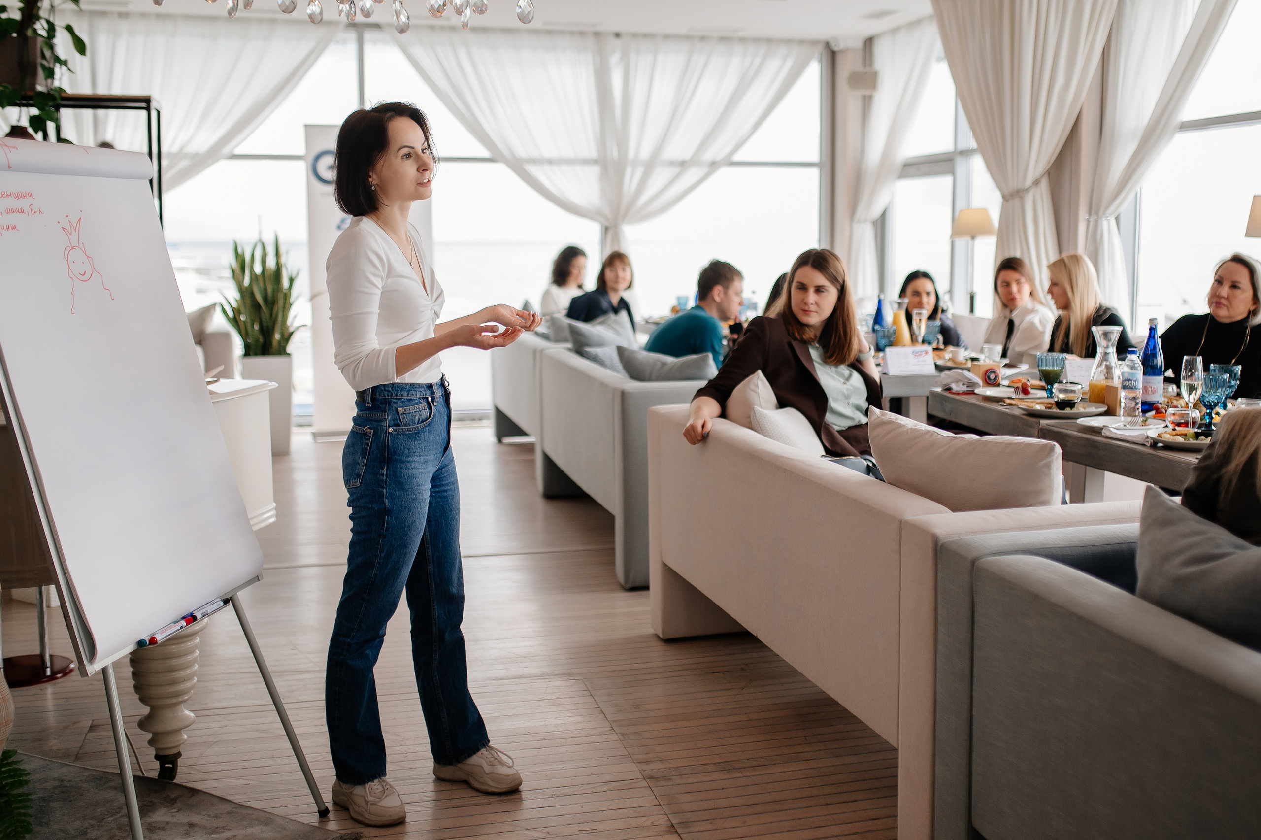 Завтрак EMG Sochi. Свадебный и семейный фотограф в Сочи Никита Пищов