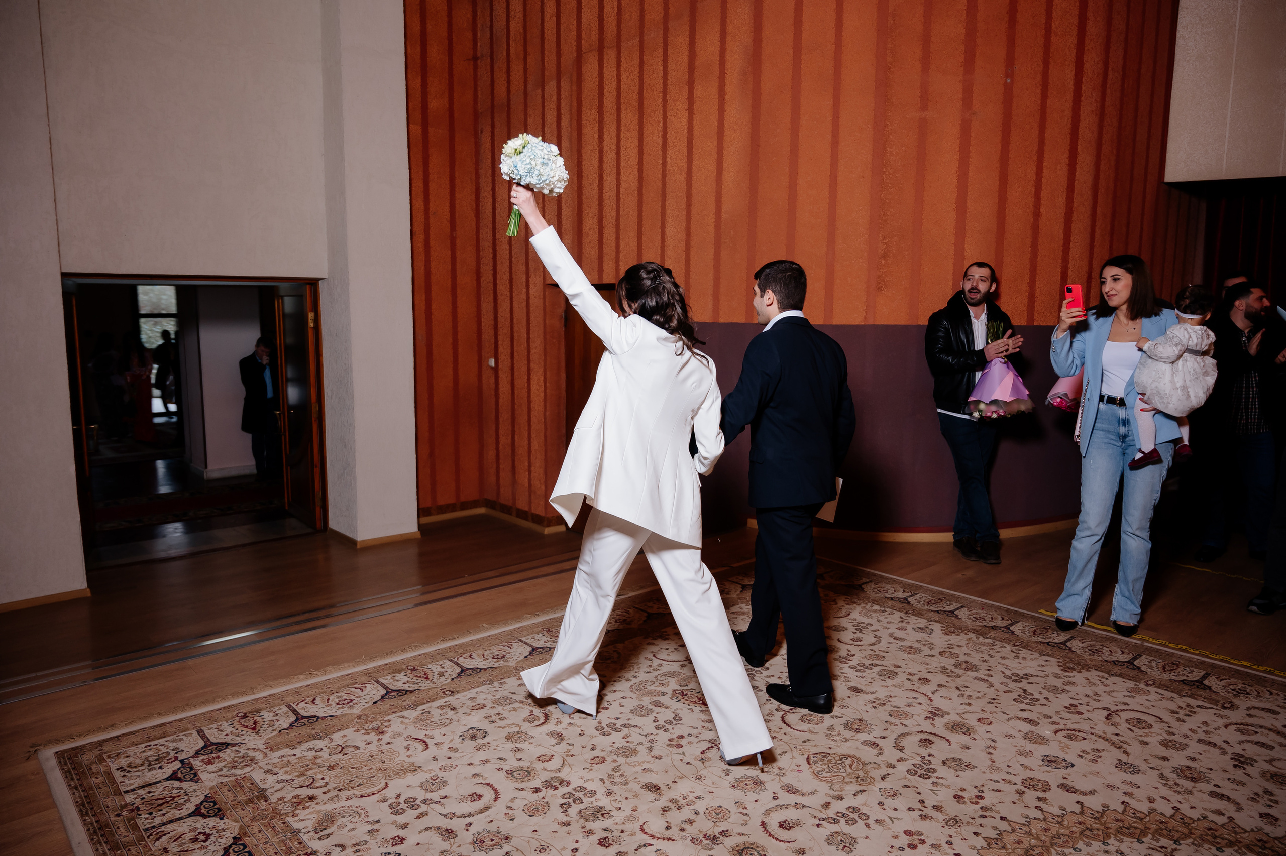 Загс + Прогулка. Свадебный и семейный фотограф в Сочи Никита Пищов