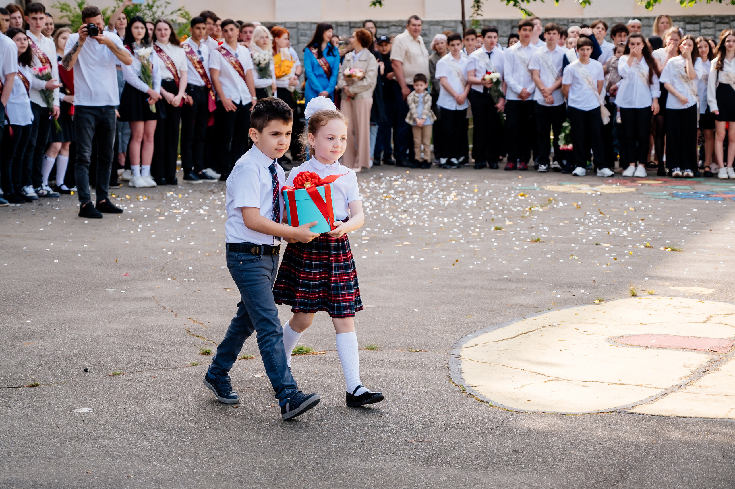 Последний звонок 2023. Свадебный и семейный фотограф в Сочи Никита Пищов