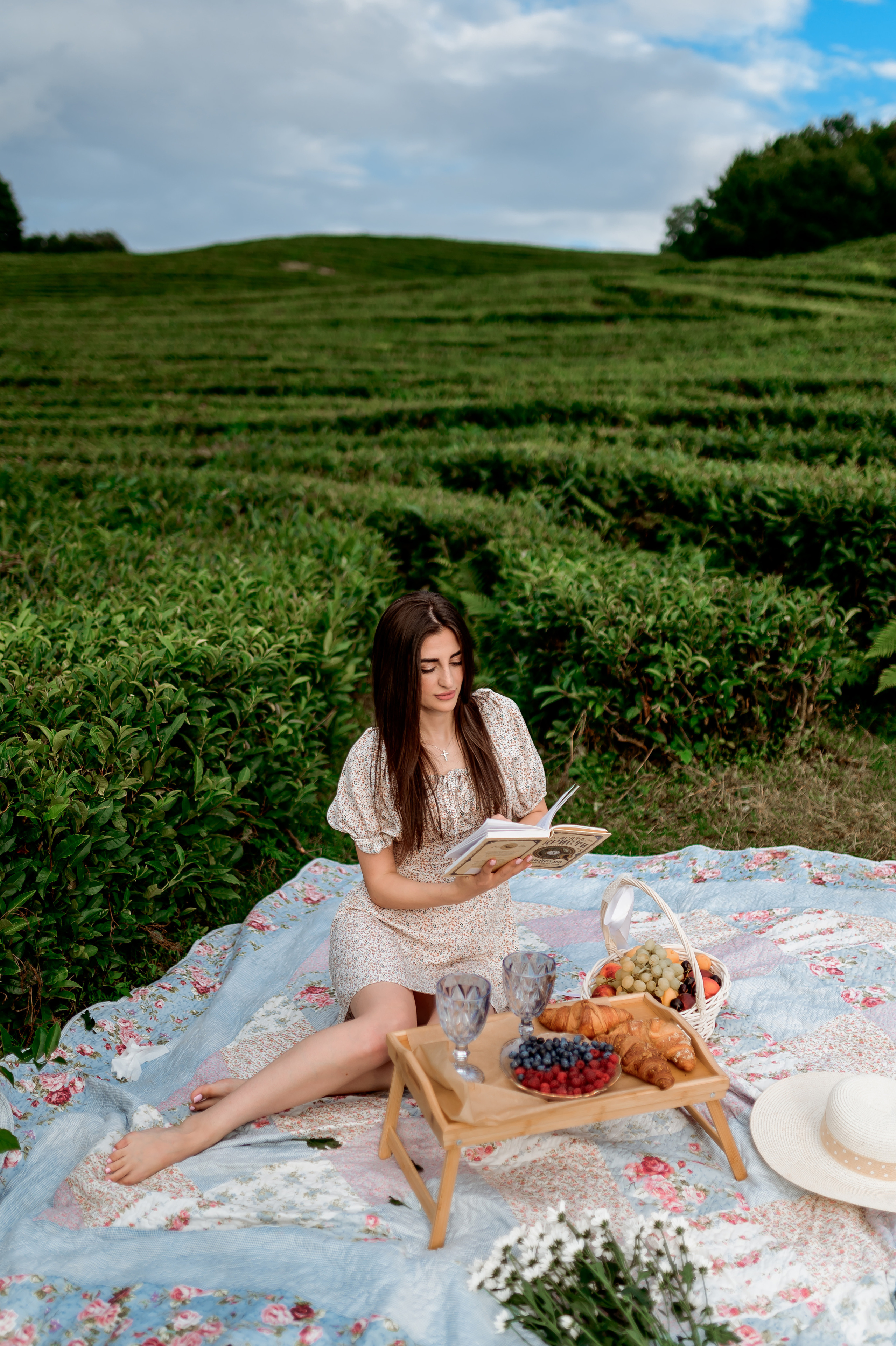 Женская фотосессия на Чайных плантациях. Свадебный и семейный фотограф в Сочи Никита Пищов