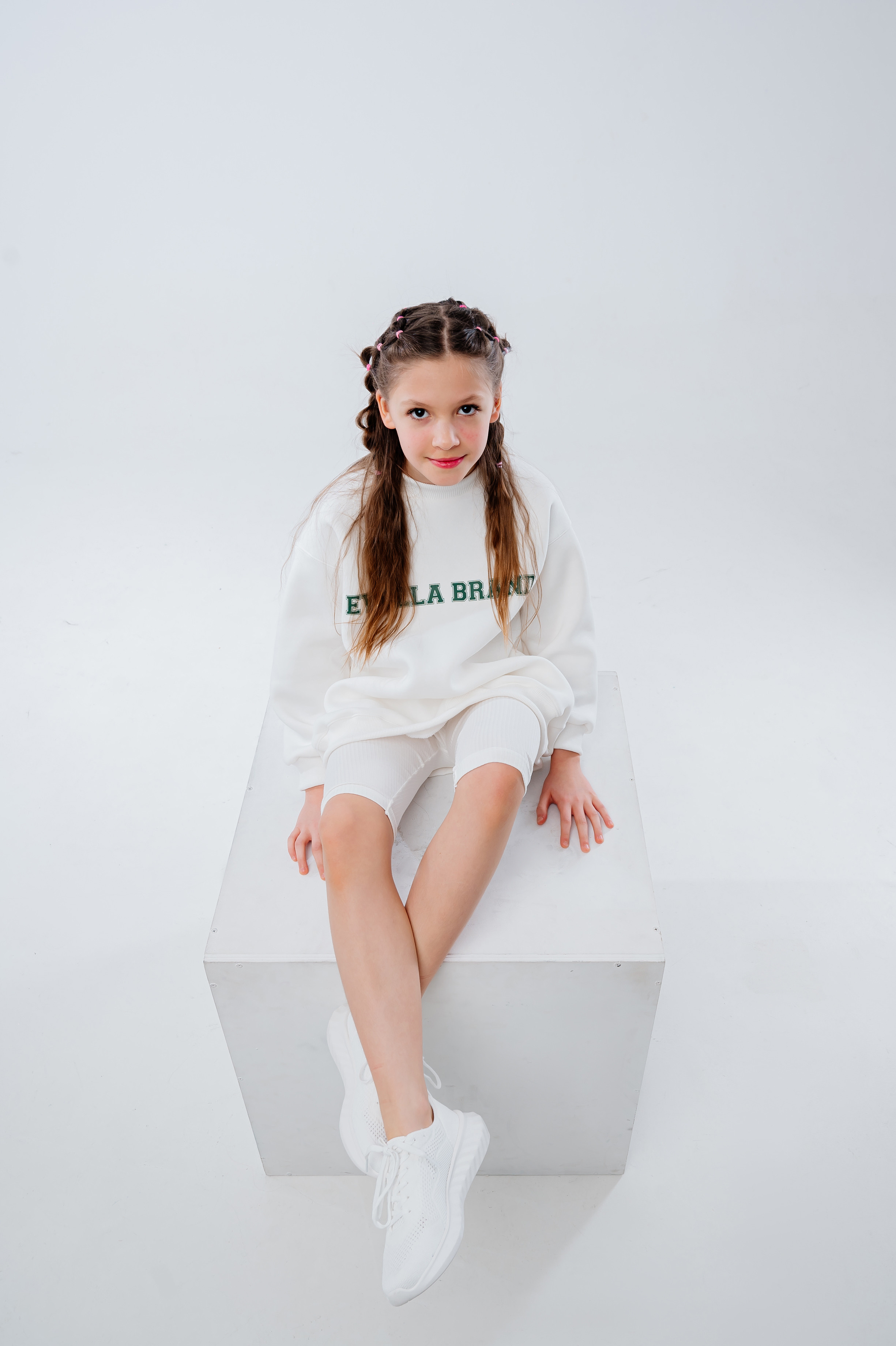 Каталог для Evella Brand. Свадебный и семейный фотограф в Сочи Никита Пищов