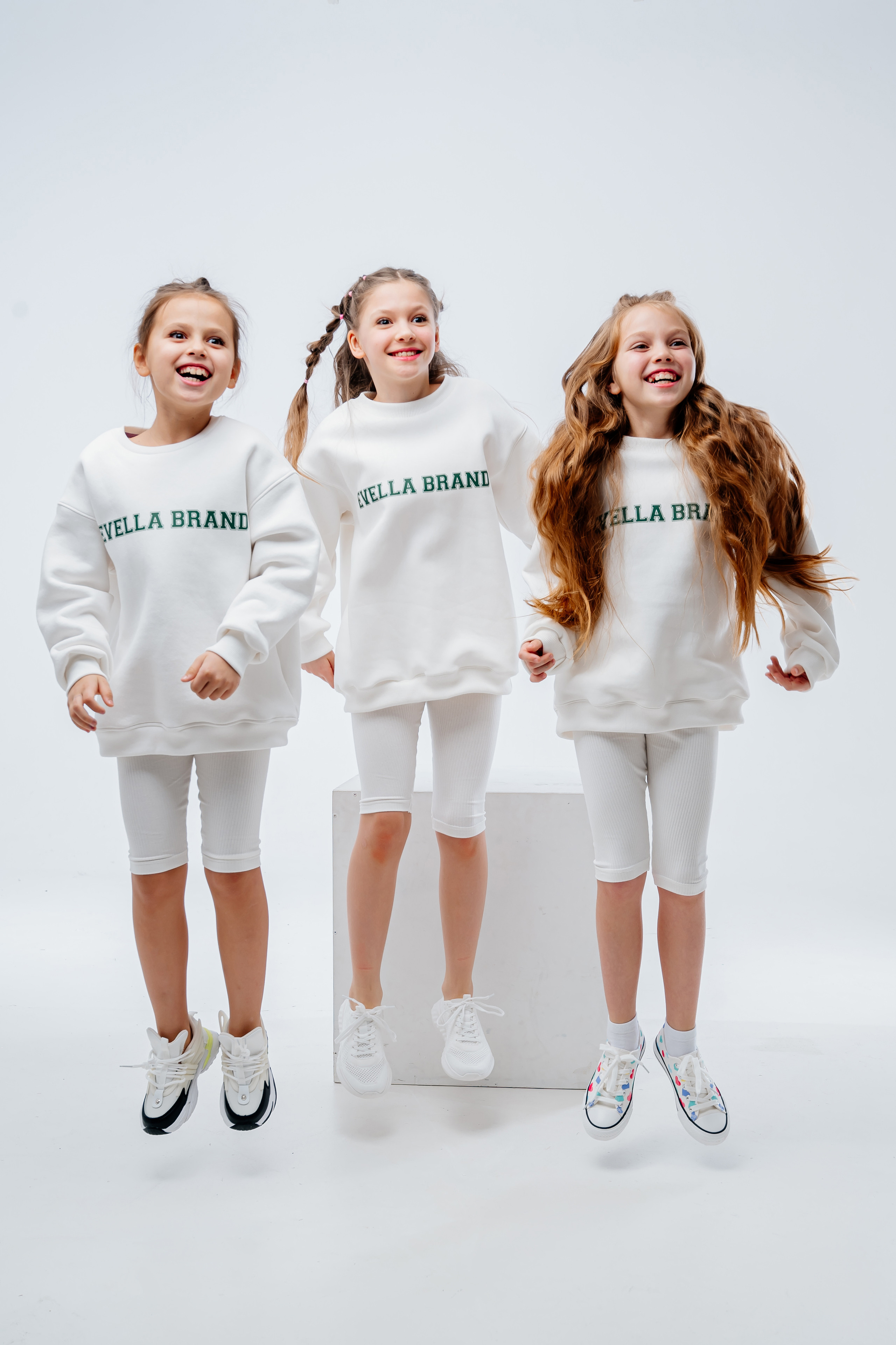 Каталог для Evella Brand. Свадебный и семейный фотограф в Сочи Никита Пищов