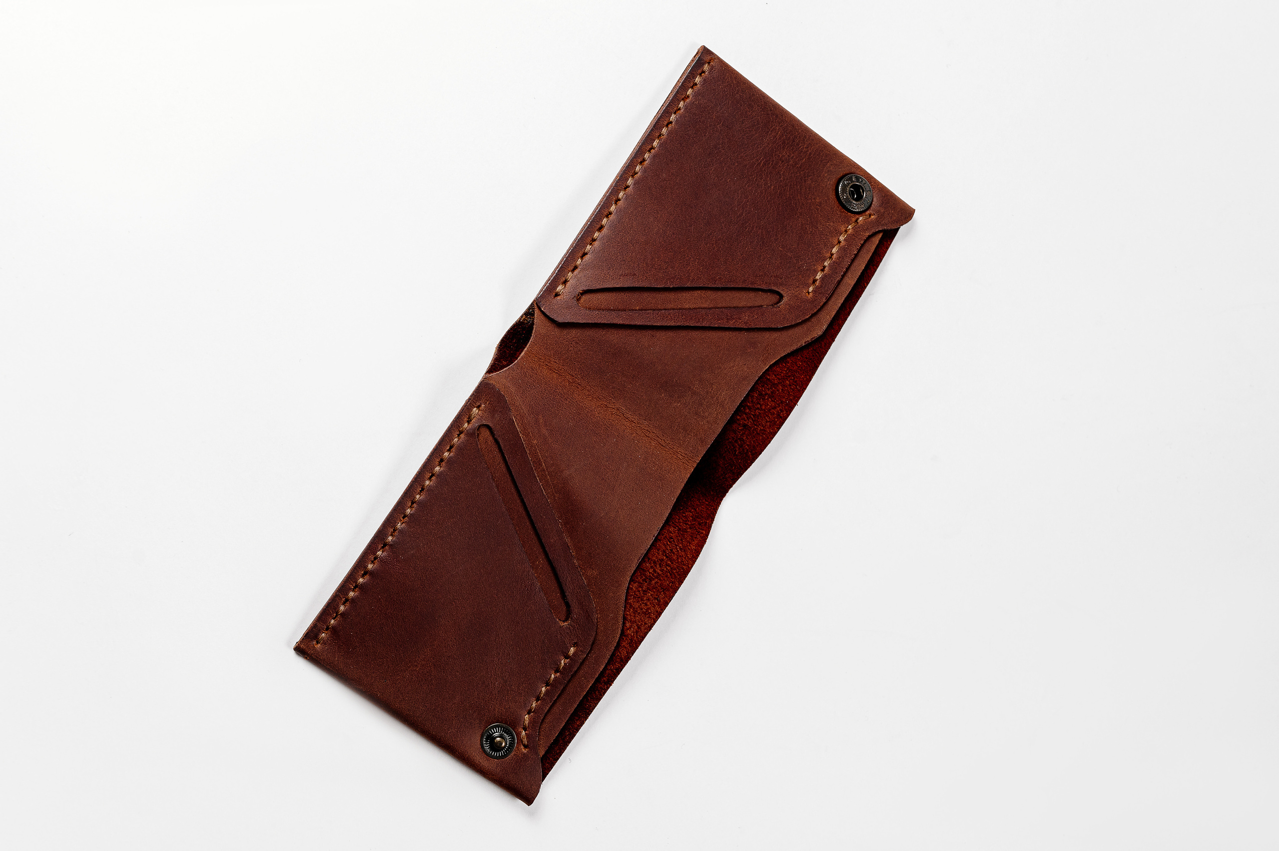 Каталог кожаных изделий MOKSA. Свадебный и семейный фотограф в Сочи Никита Пищов