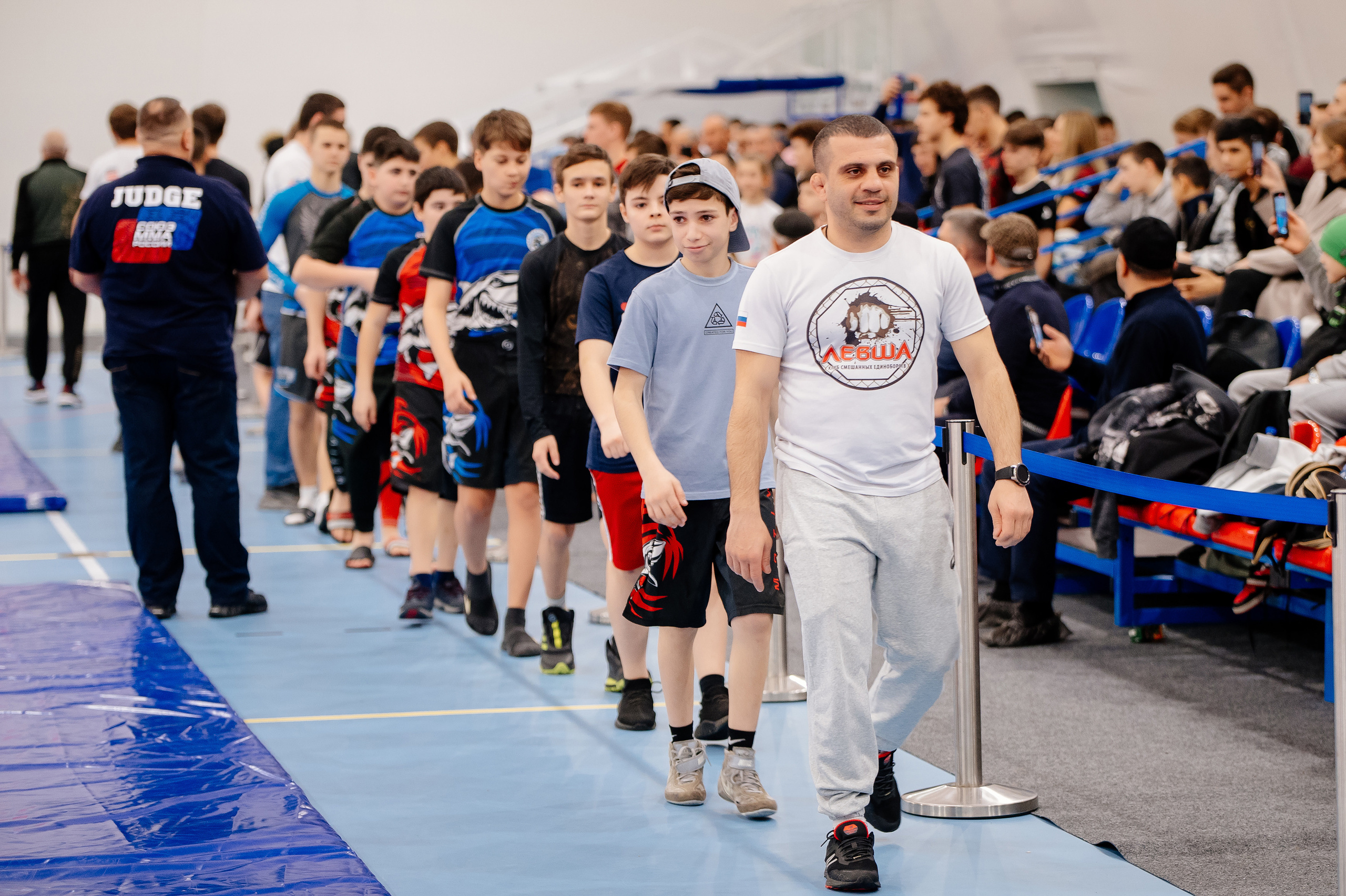 Чемпионат по смешанному боевому единоборству ММА. Свадебный и семейный фотограф в Сочи Никита Пищов