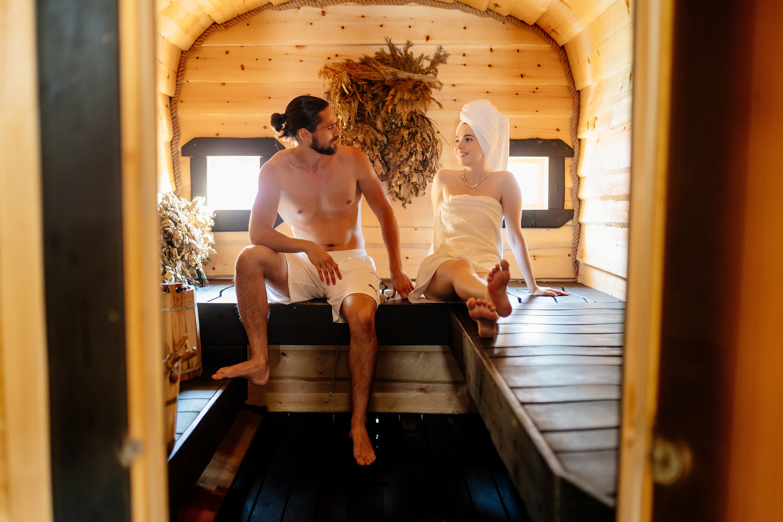 ECO SUITE. Свадебный и семейный фотограф в Сочи Никита Пищов