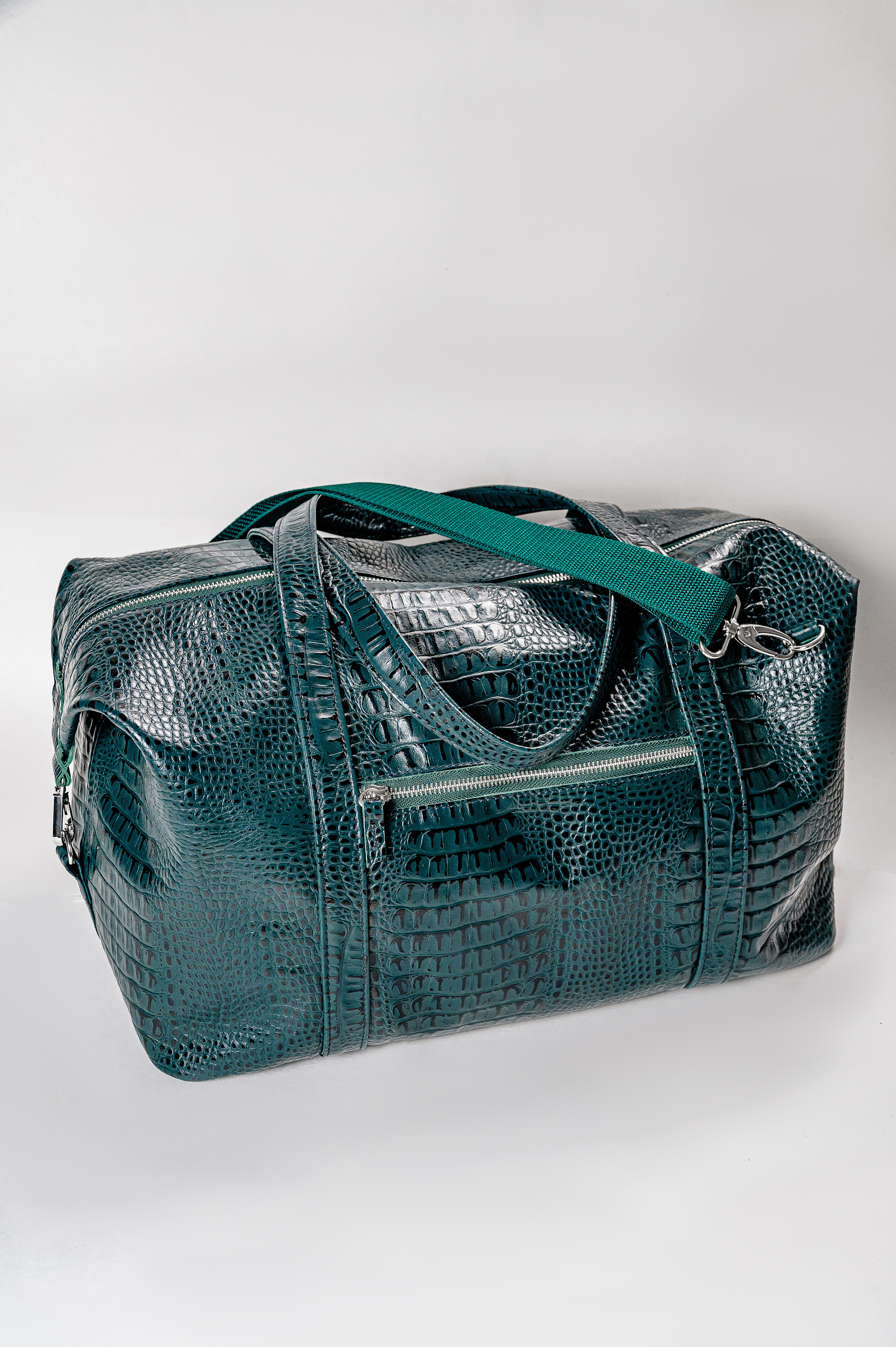 Каталог кожаных изделий MOKSA. Свадебный и семейный фотограф в Сочи Никита Пищов