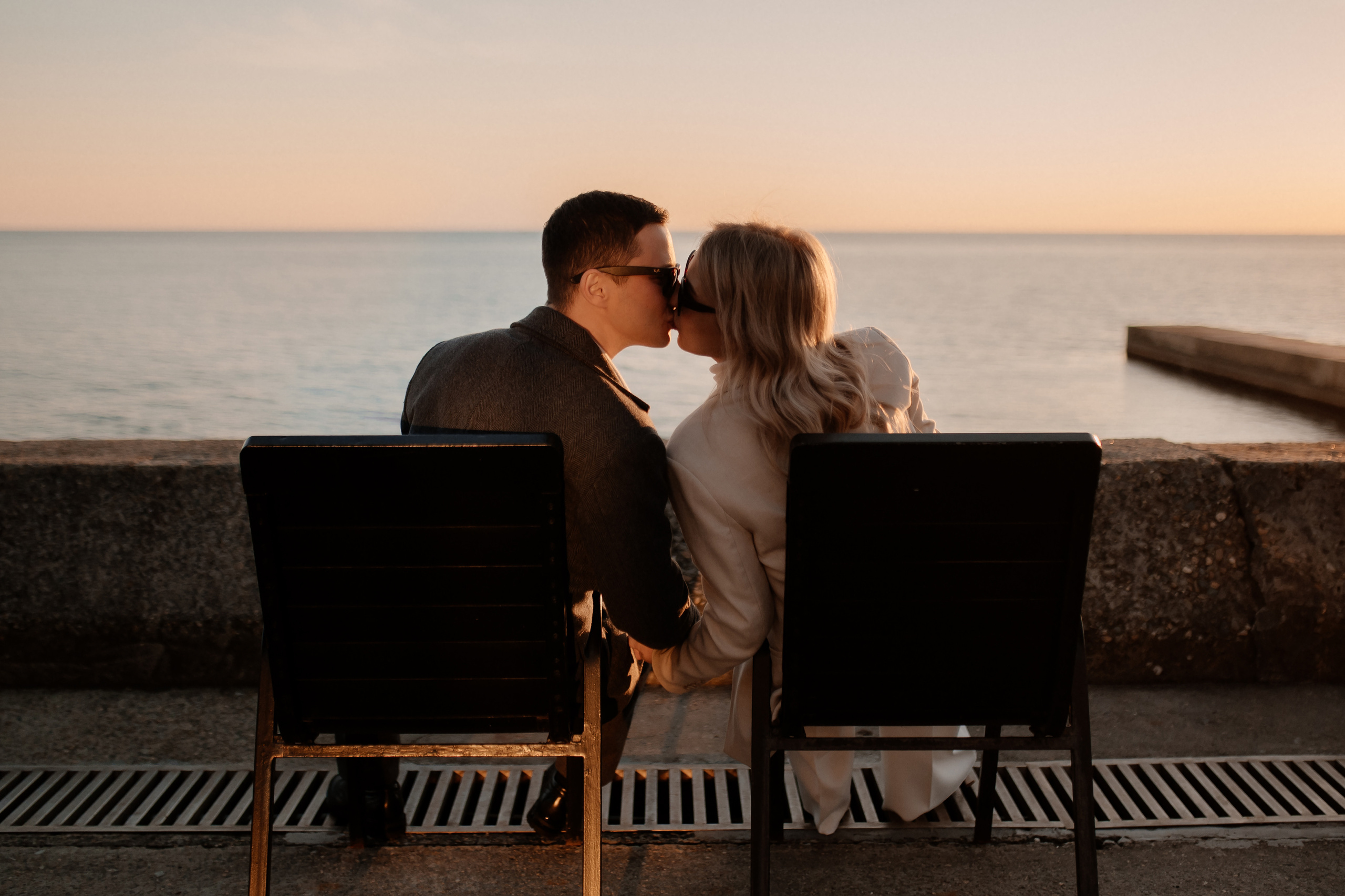 Свадебный вечер в кругу близких. Свадебный и семейный фотограф в Сочи Никита Пищов