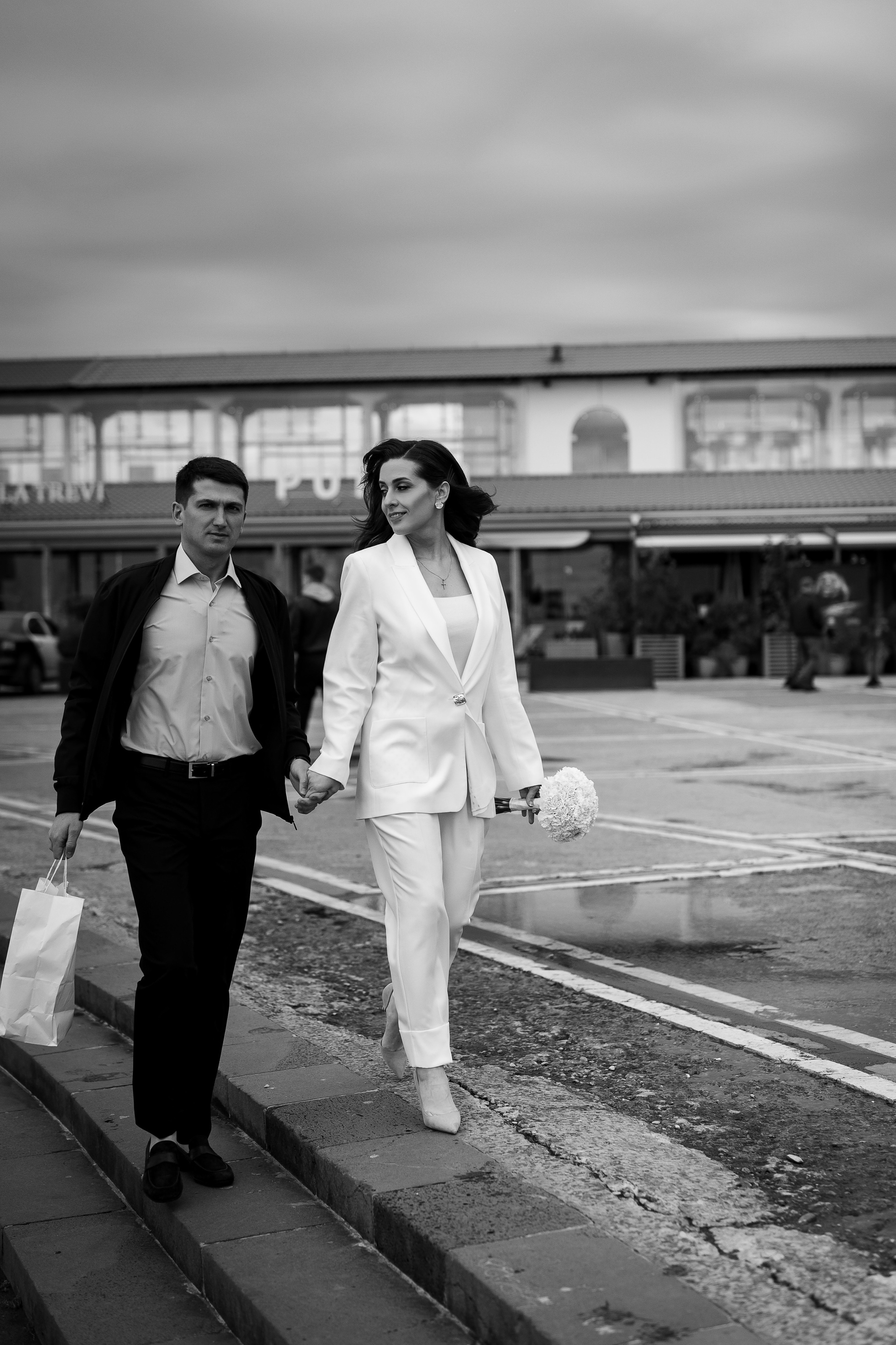 Прогулка после загса. Свадебный и семейный фотограф в Сочи Никита Пищов