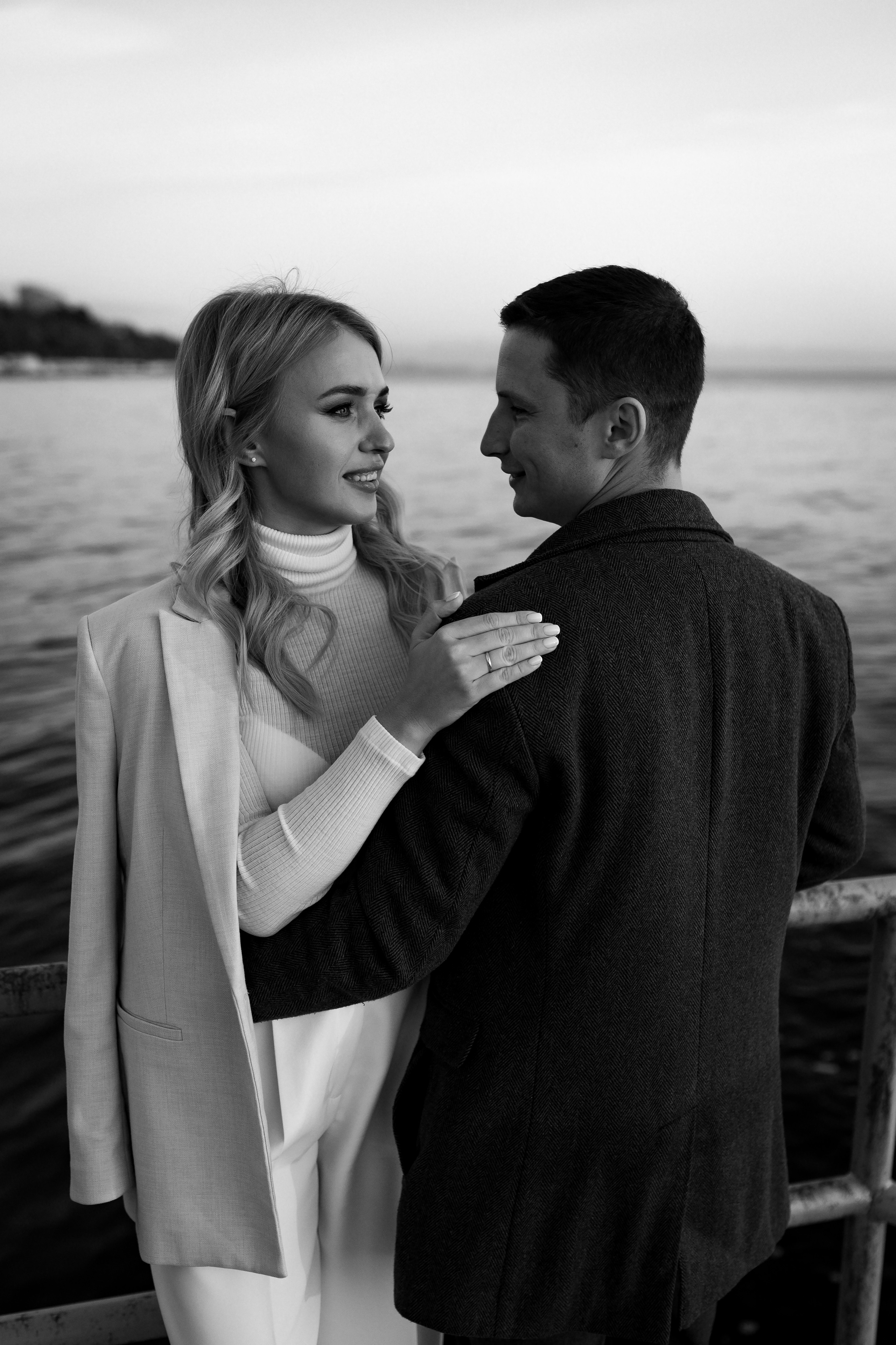 Свадебный вечер в кругу близких. Свадебный и семейный фотограф в Сочи Никита Пищов