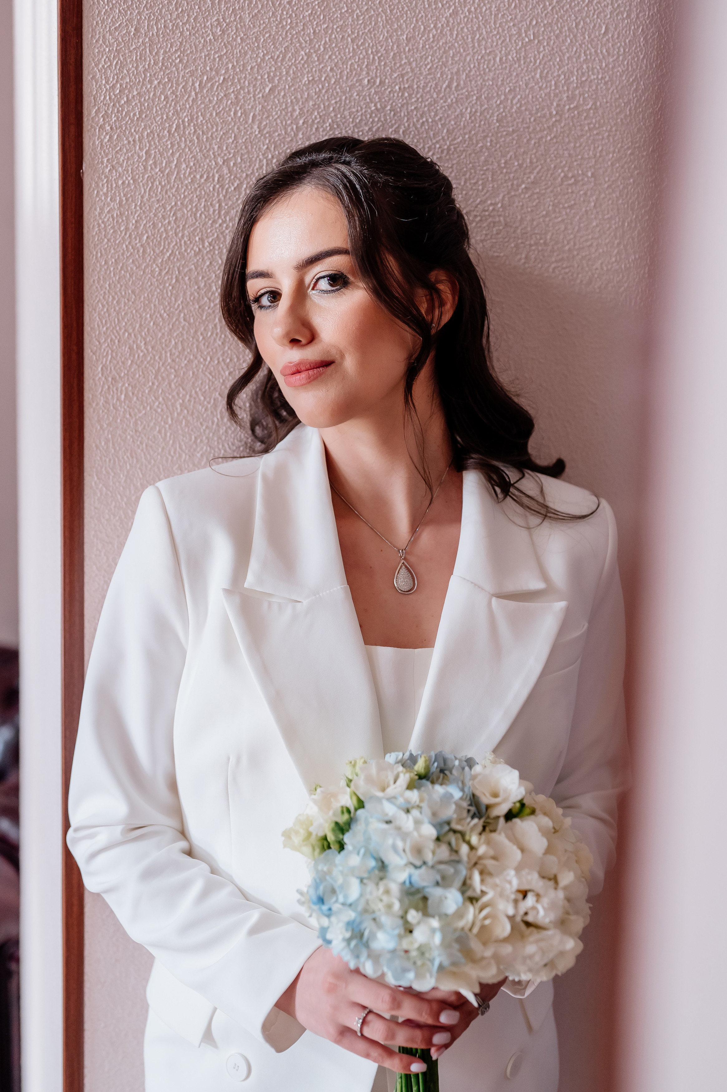 Загс + Прогулка. Свадебный и семейный фотограф в Сочи Никита Пищов