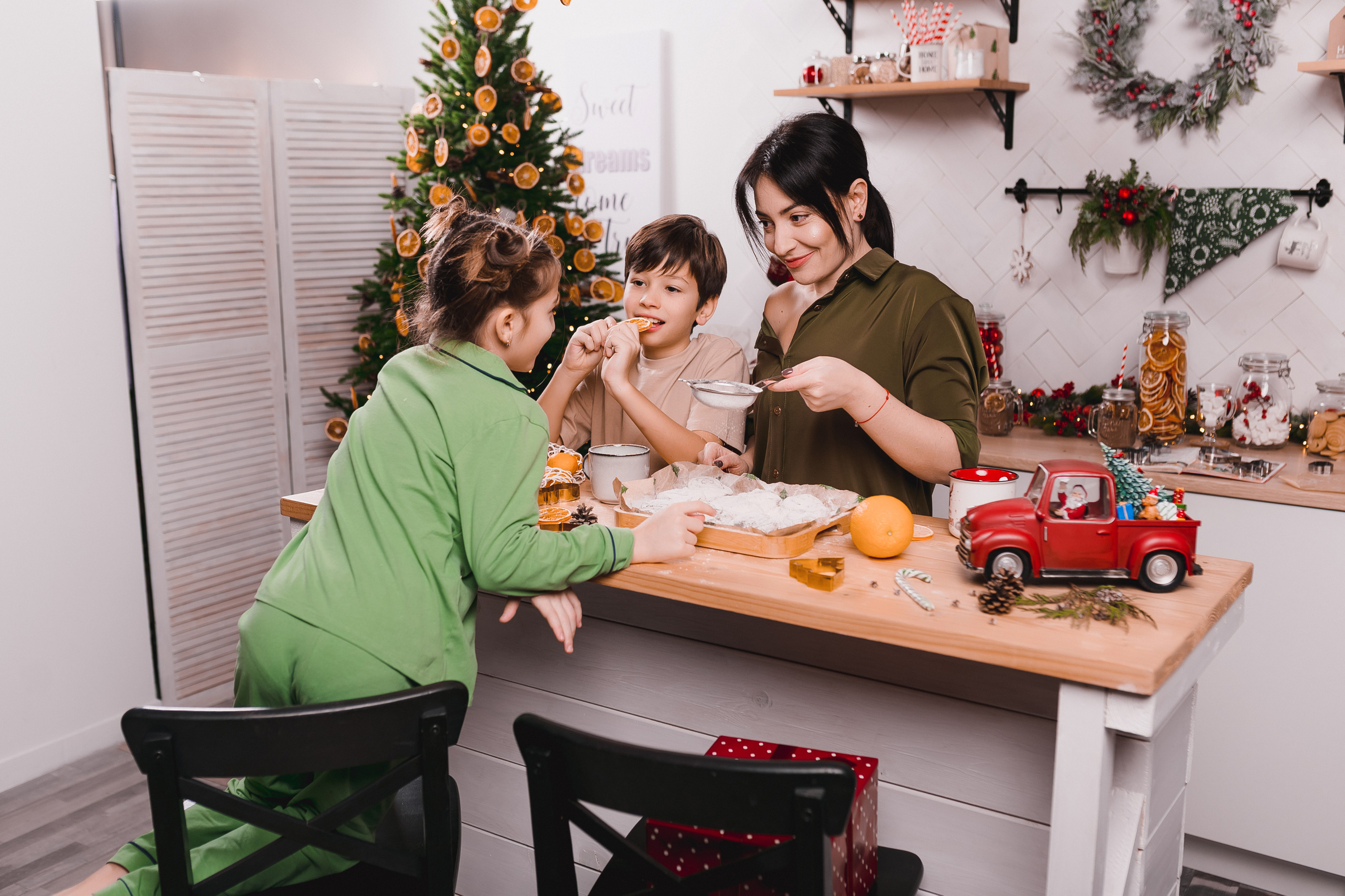 Новогодняя фотосессия. Свадебный и семейный фотограф в Сочи Никита Пищов