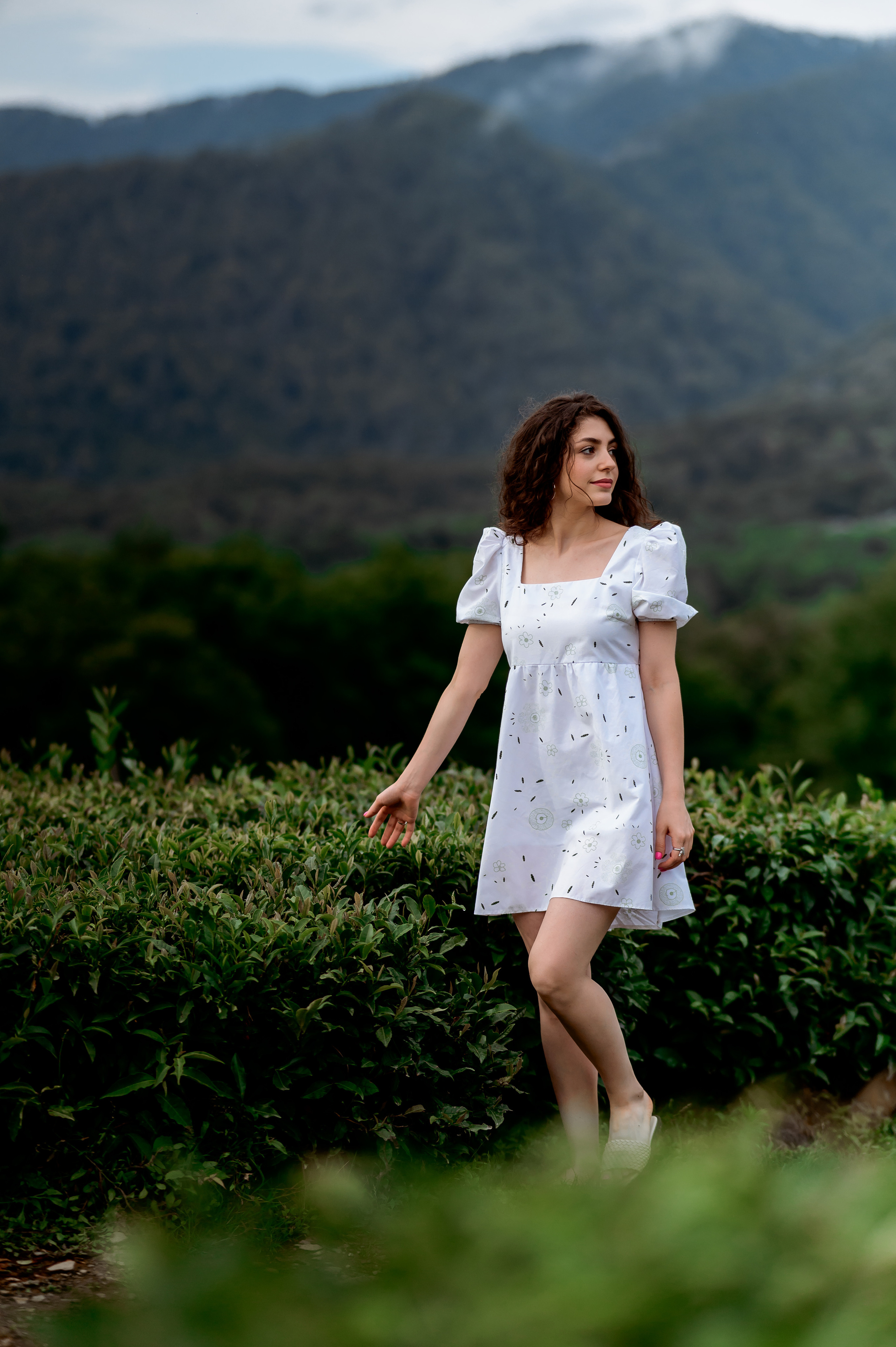 Женская фотосессия на Чайных плантациях. Свадебный и семейный фотограф в Сочи Никита Пищов