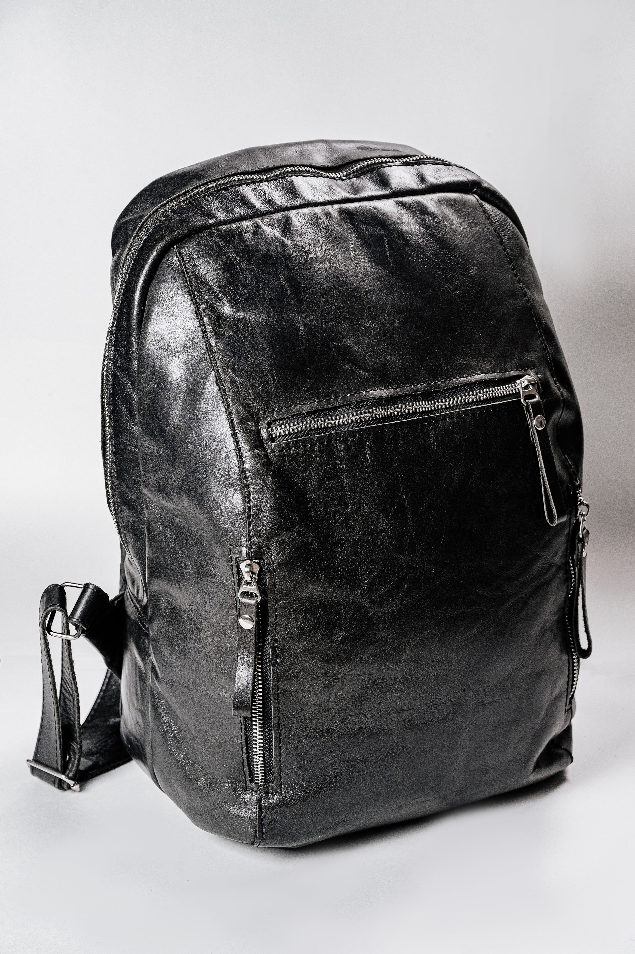 Каталог кожаных изделий MOKSA. Свадебный и семейный фотограф в Сочи Никита Пищов